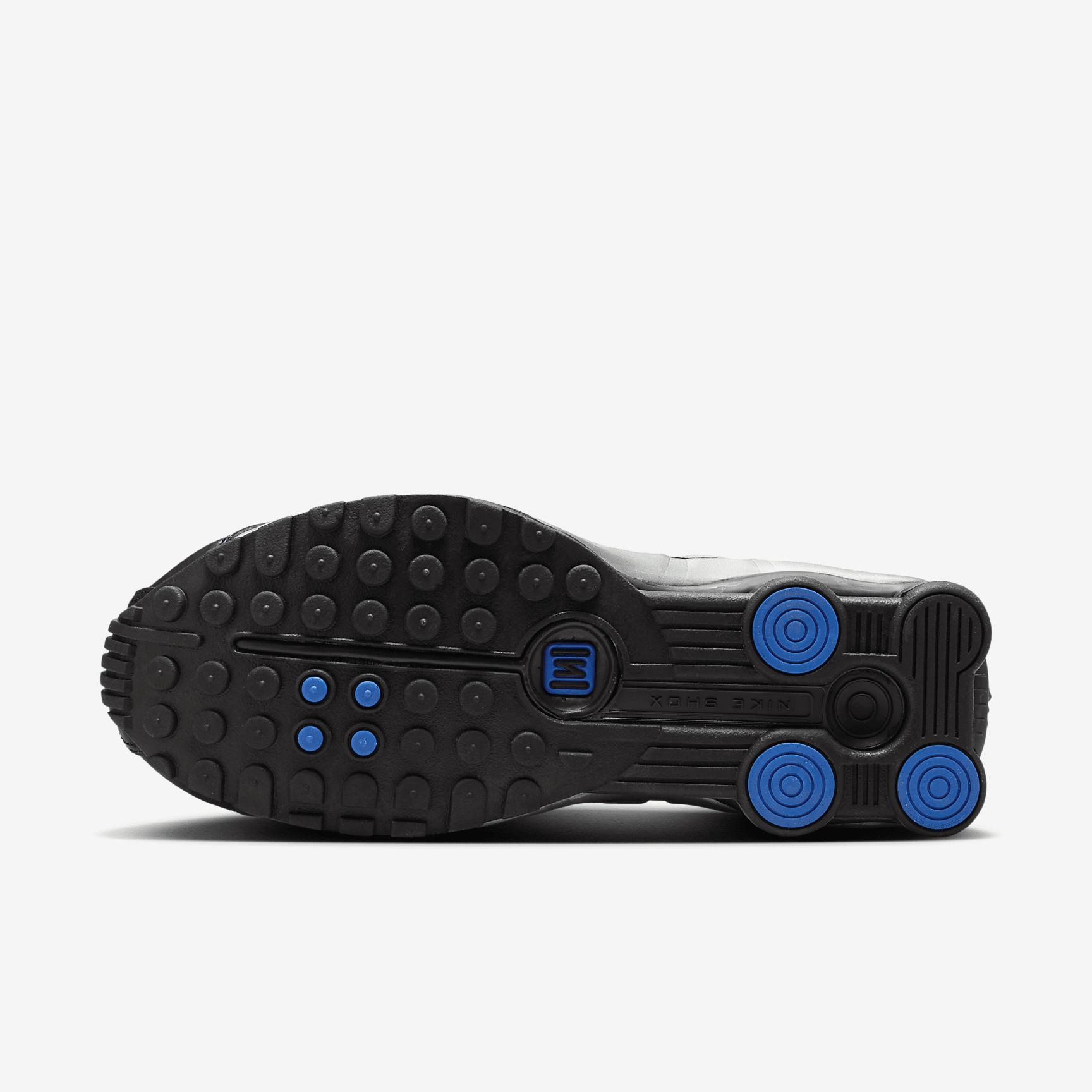 Nike Womens Shox R4 Casual Shoes Product Image