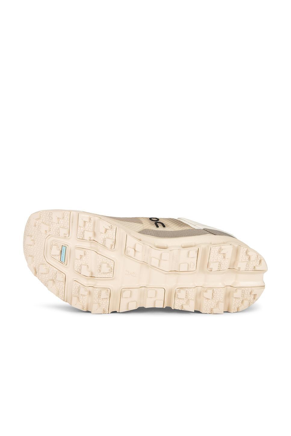 Cloudvista Sneaker Product Image