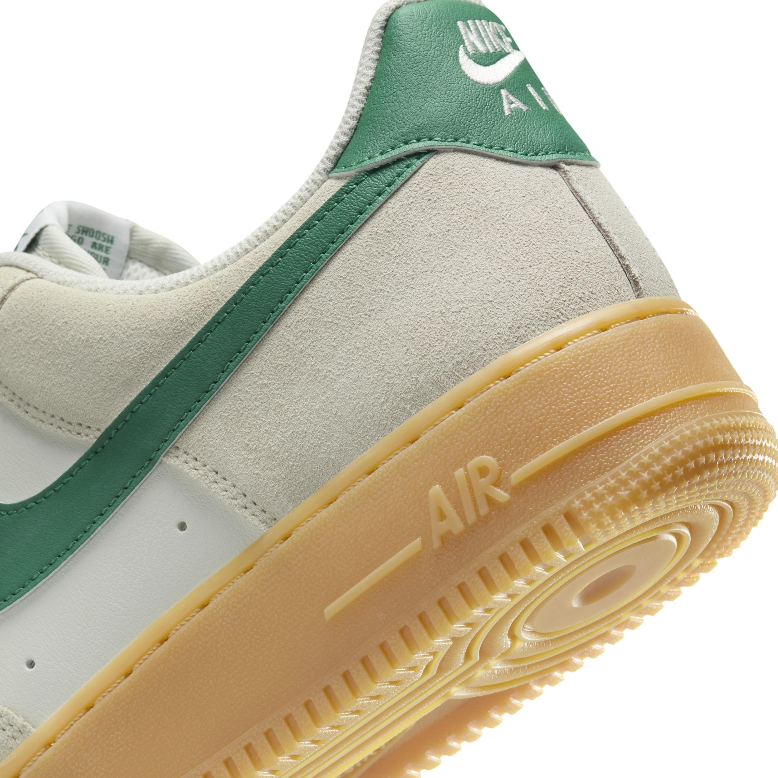 Nike Mens Air Force 1 07 LV8 Casual Shoes Product Image