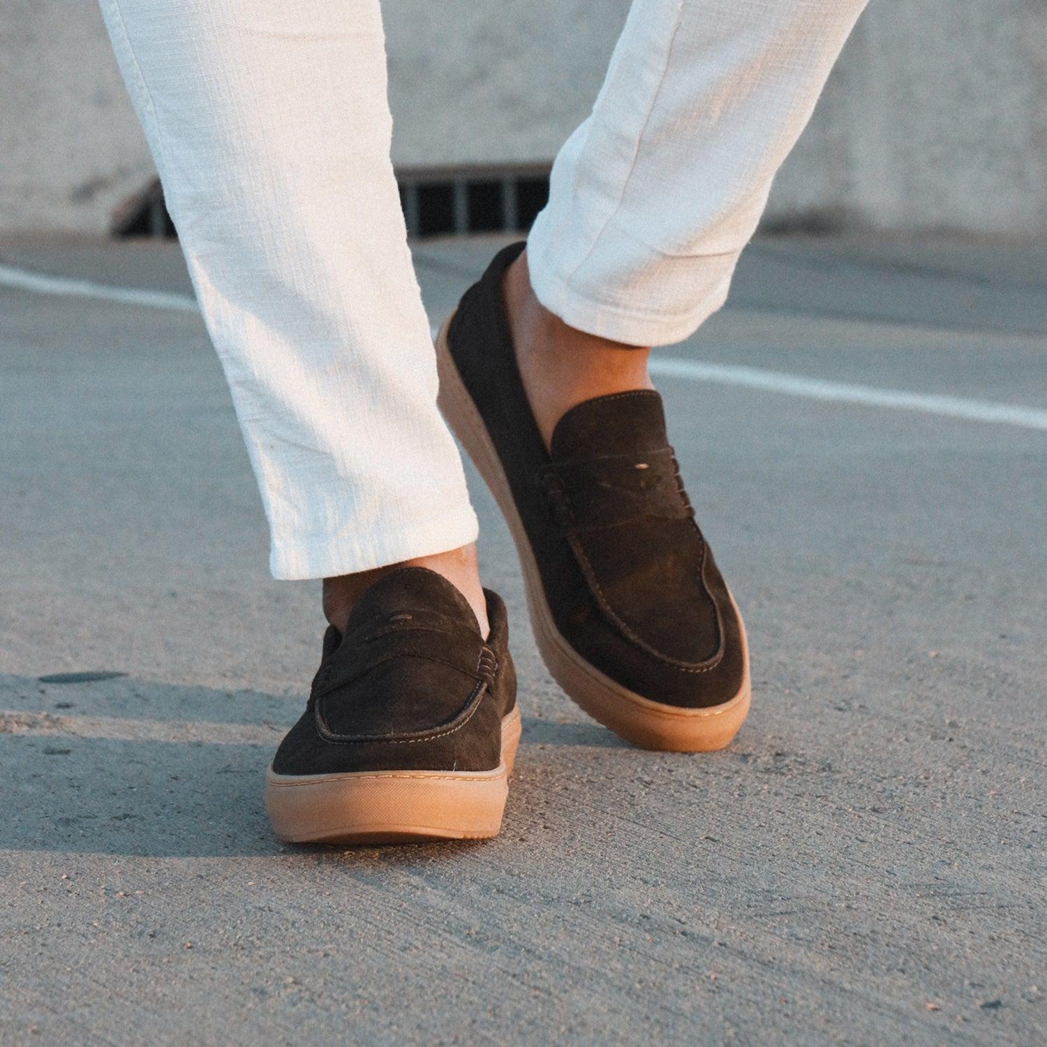 22's Penny Leather Low Top Product Image