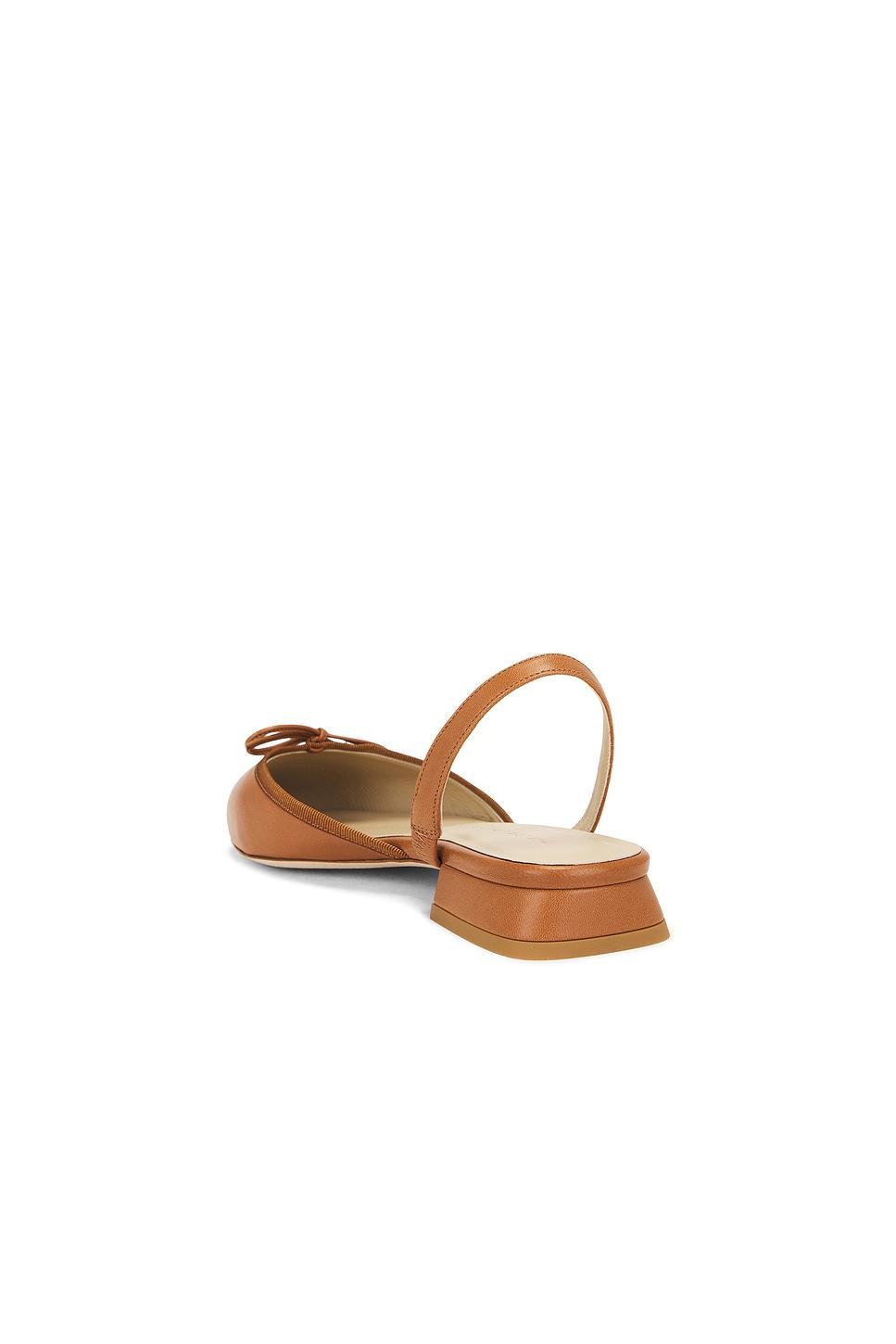 Yona Flat Chelsea Paris Product Image