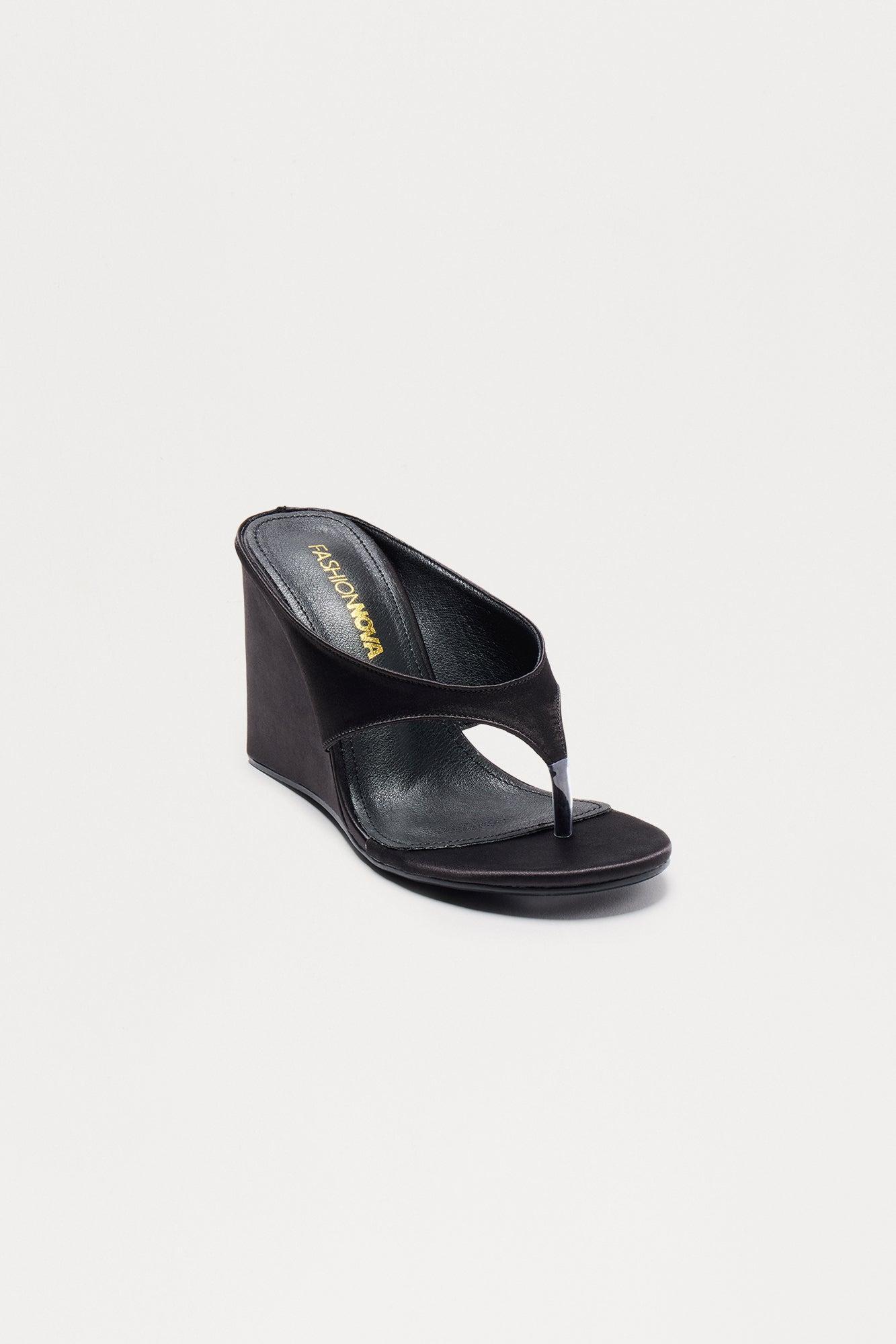 Simona Thong Wedges - Black Product Image