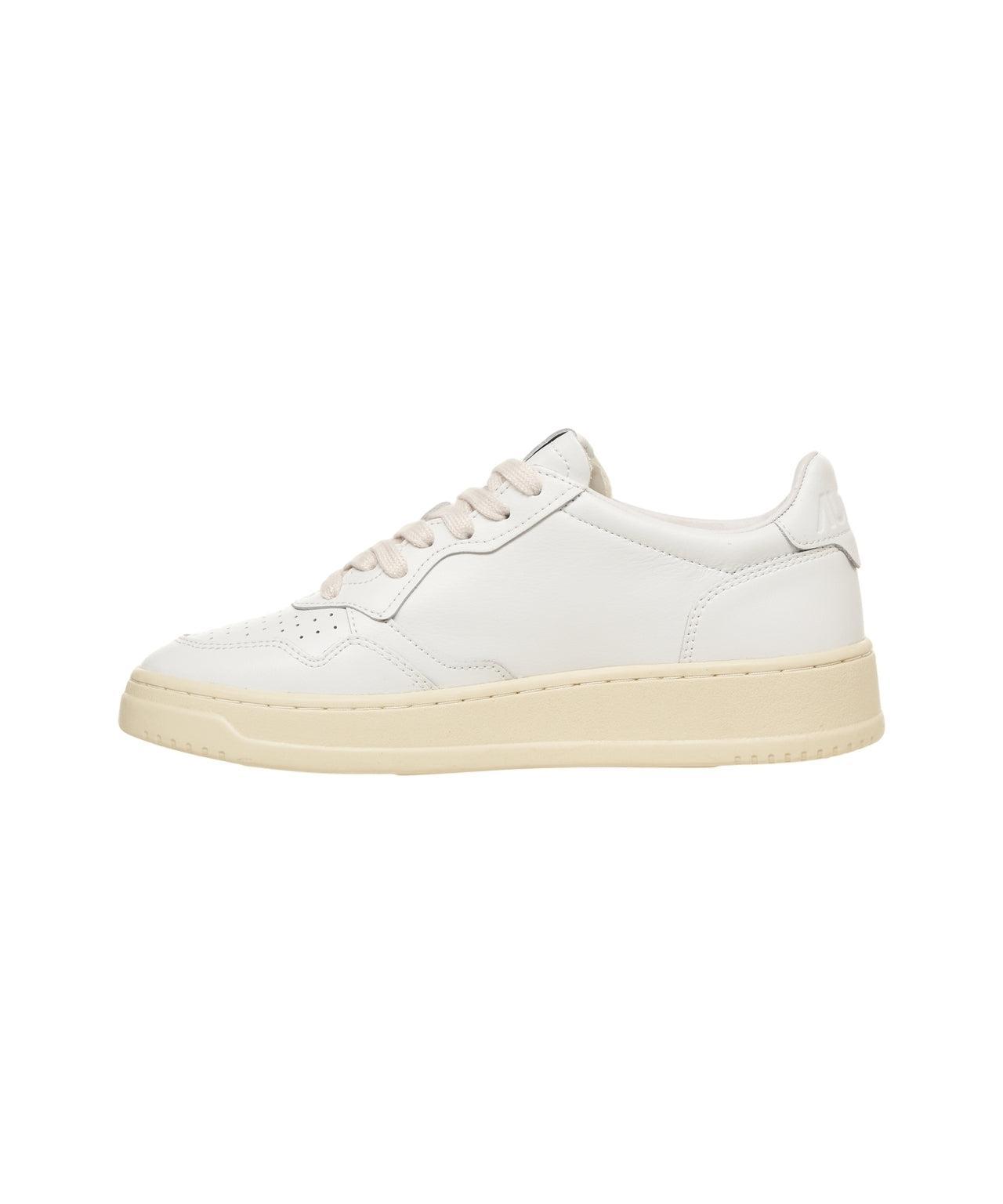 Sneakers 'Medalist Low' Product Image