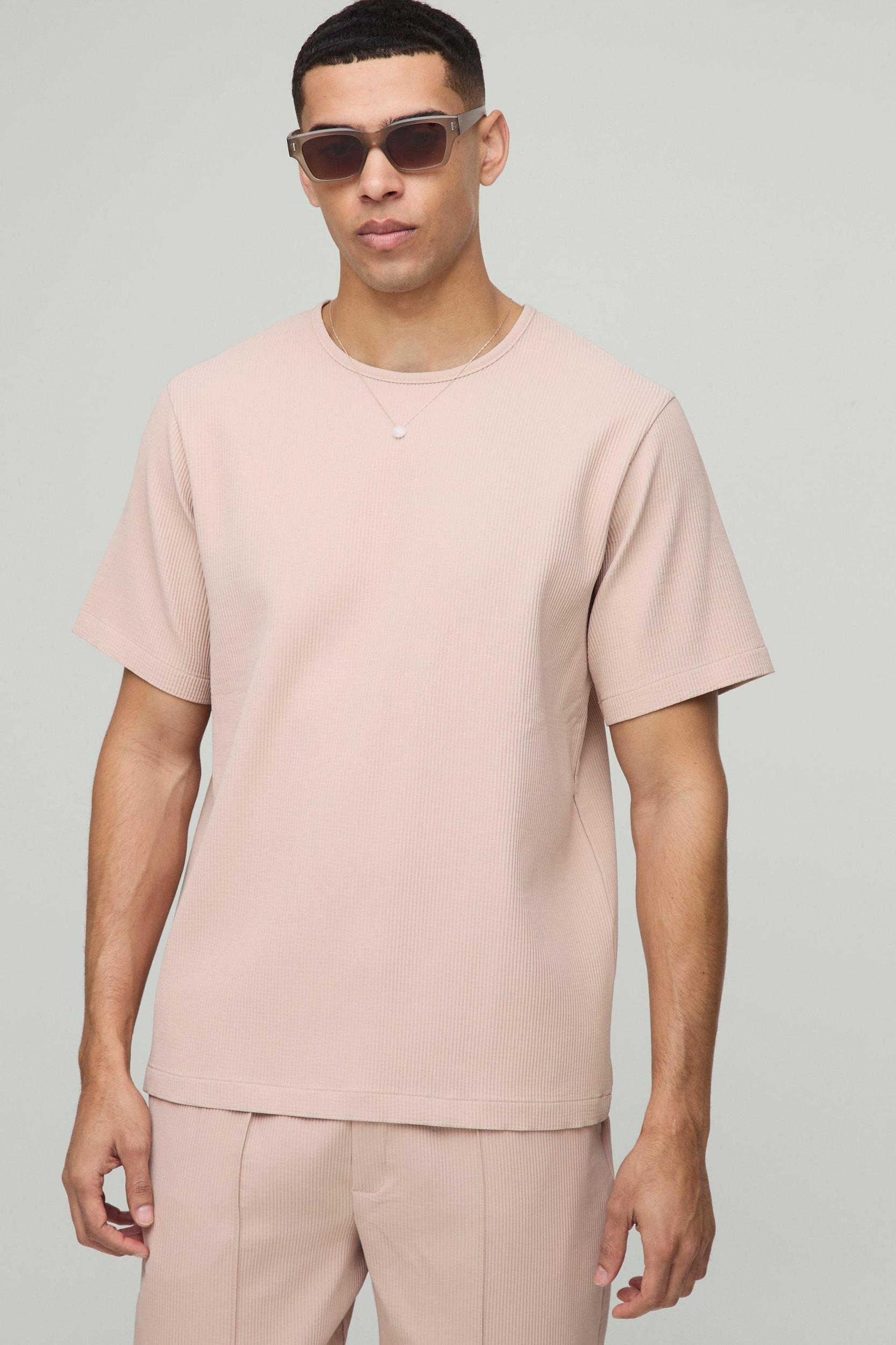 Regular Fit Pleated T-Shirt | boohooMAN USA Product Image