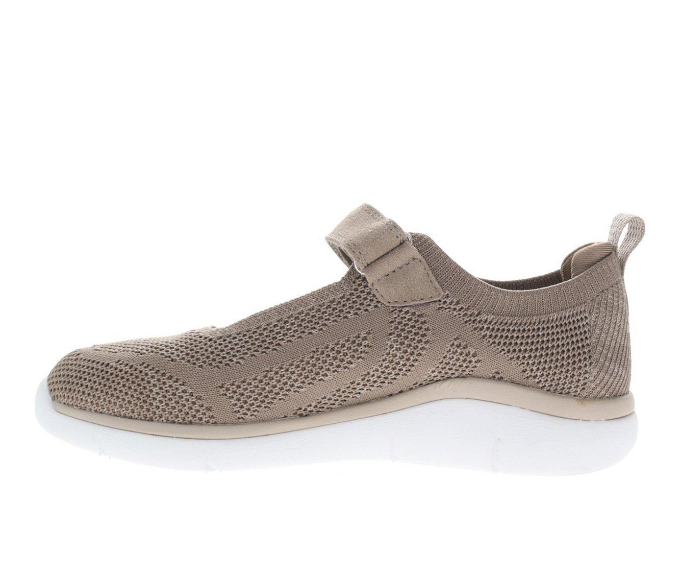 Women's Propet Savannah Flats Product Image