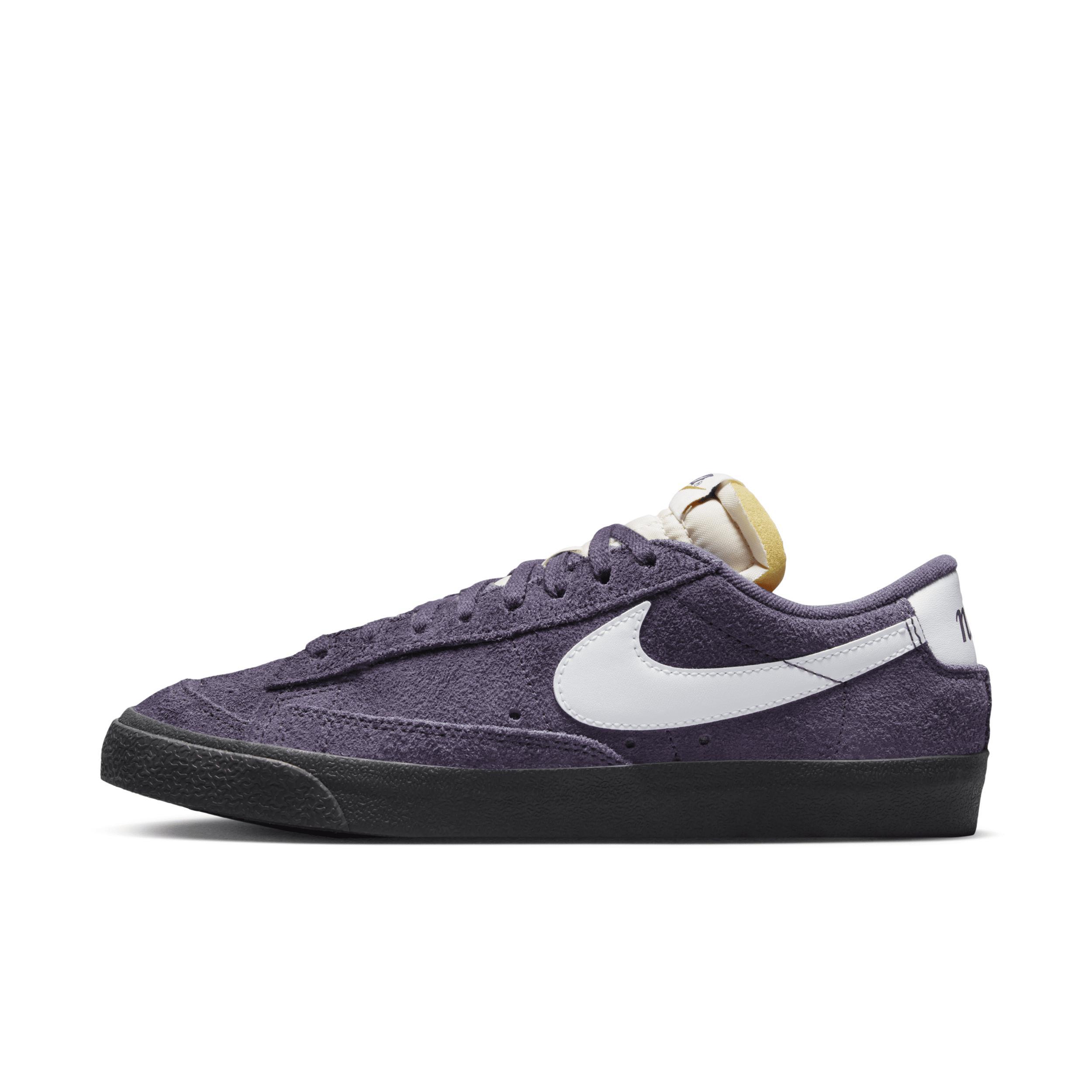 Nike Womens Nike Blazer 77 Low - Womens Basketball Shoes Product Image
