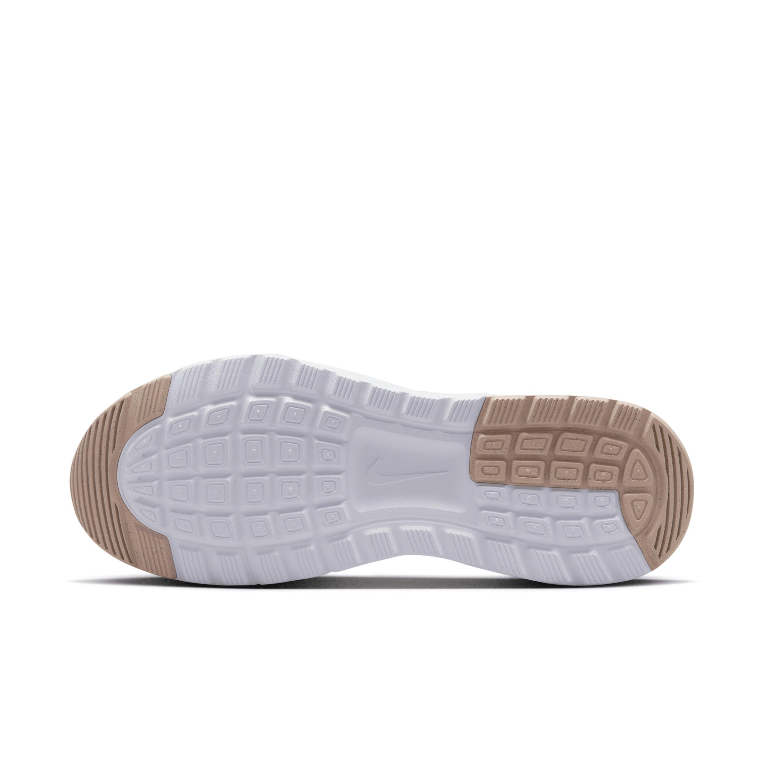 Nike Women's Air Max Nuaxis Shoes Product Image