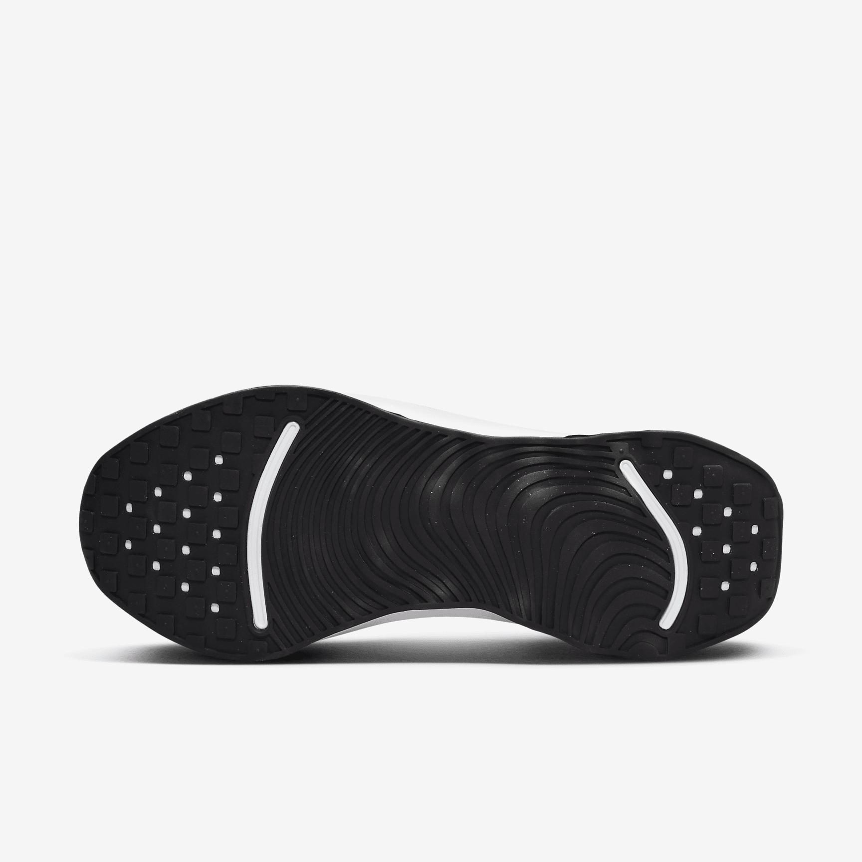 Nike Womens Motiva Walking Shoes | DV1238-001 Product Image