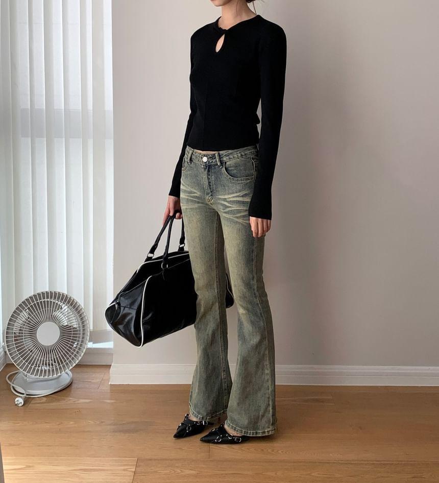 Long-Sleeve Round Neck Plain Cutout Twisted Slim Fit Crop T-Shirt Product Image