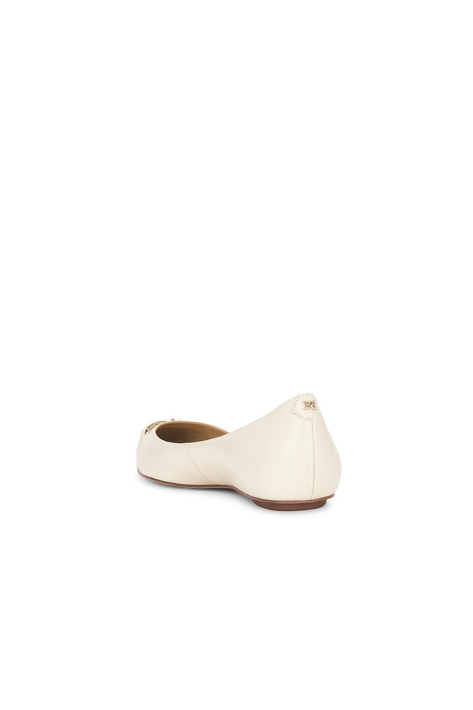Nori Flat Sam Edelman Product Image