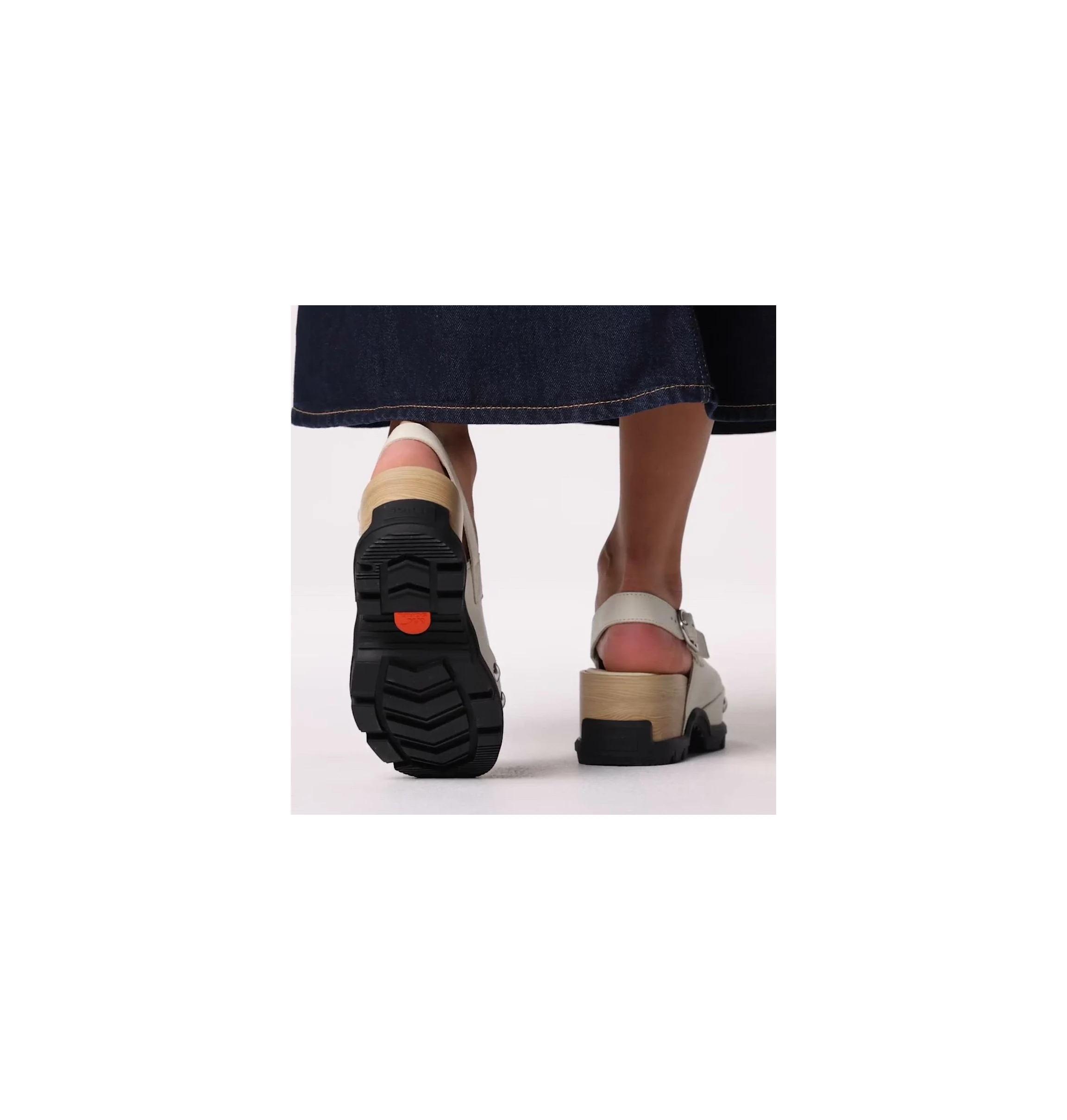 ROAM’N CLOG™ RVT Women's Clog Product Image