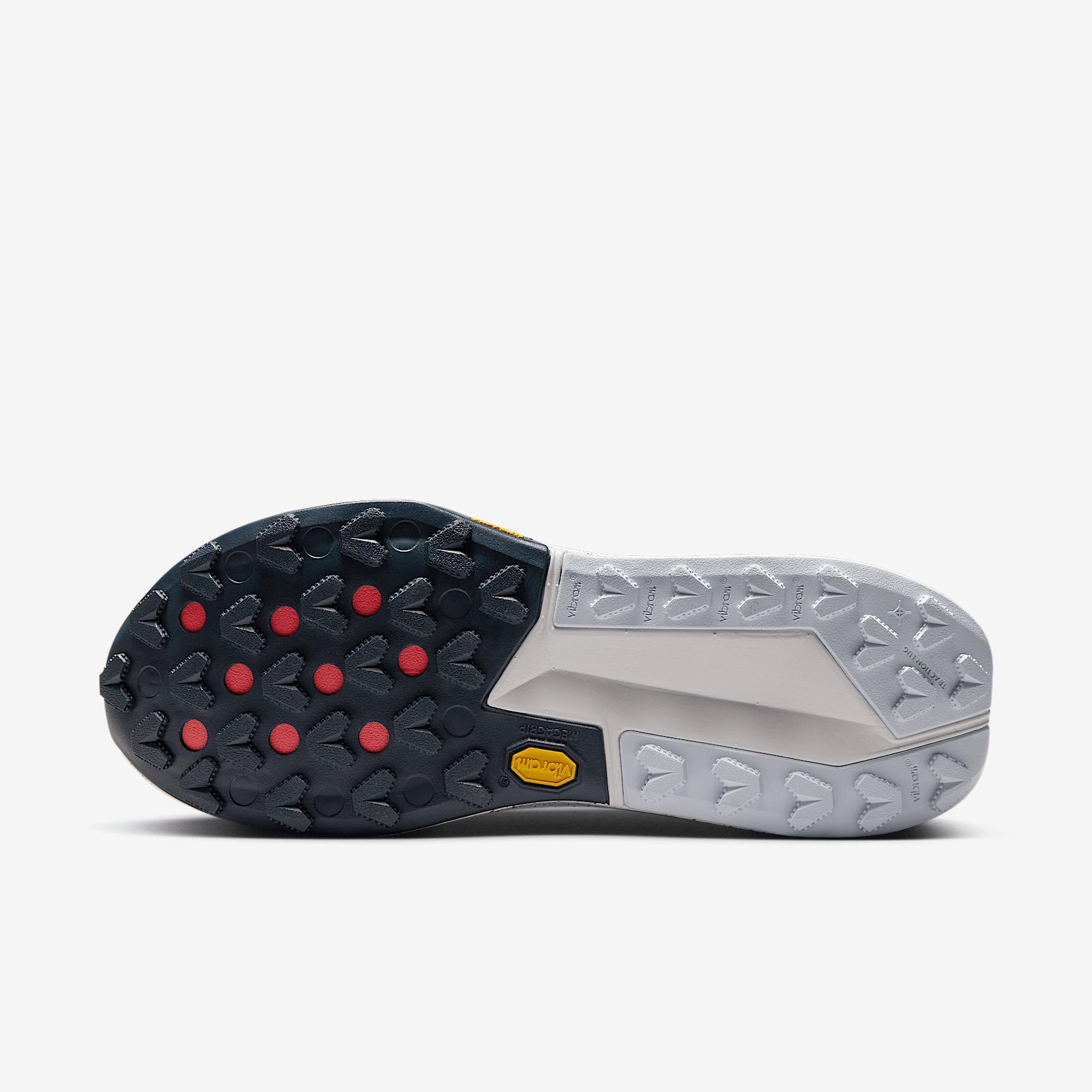 Nike Women's Zegama 2 Trail Running Shoes Product Image