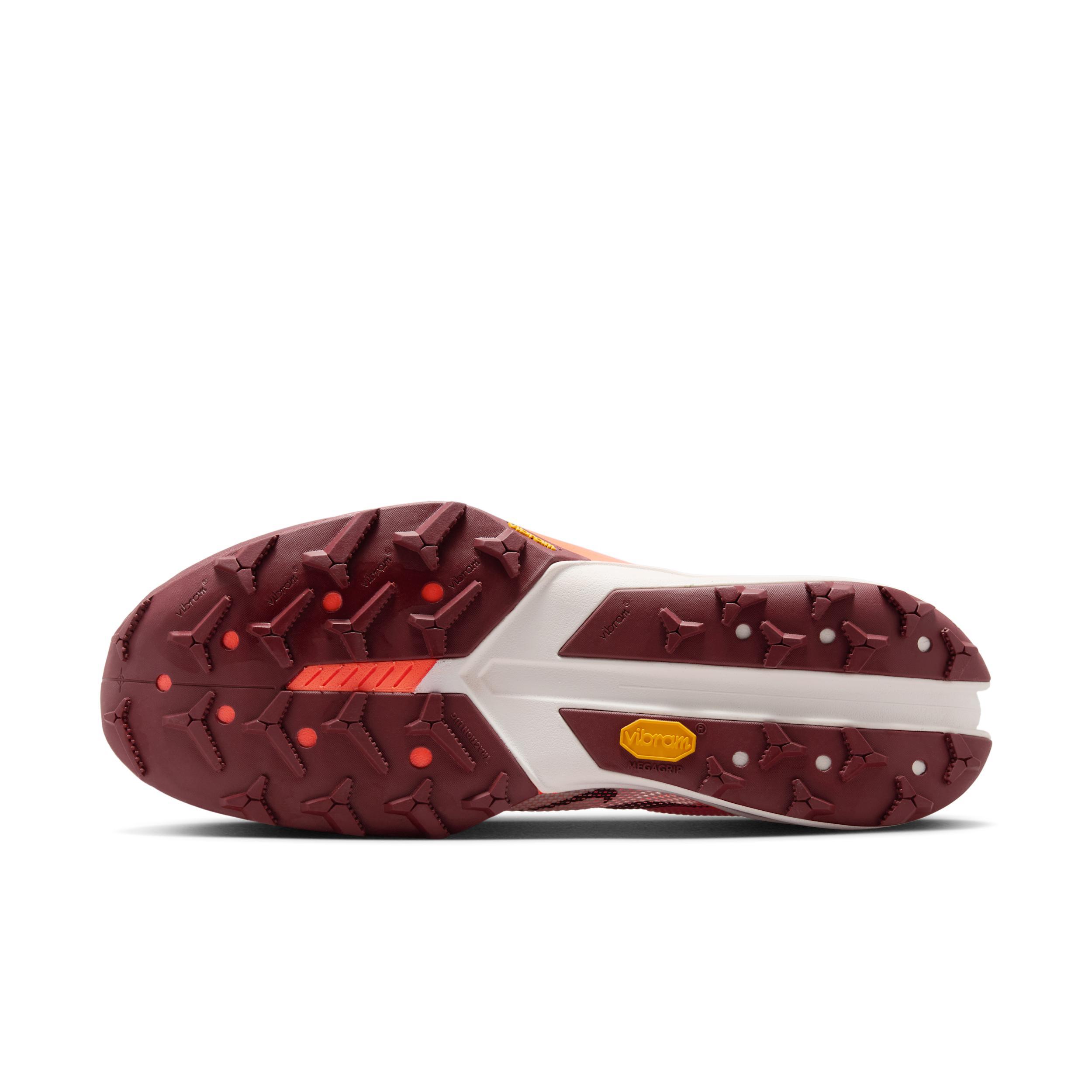 Nike Men's Kiger 10 Trail Running Shoes Product Image
