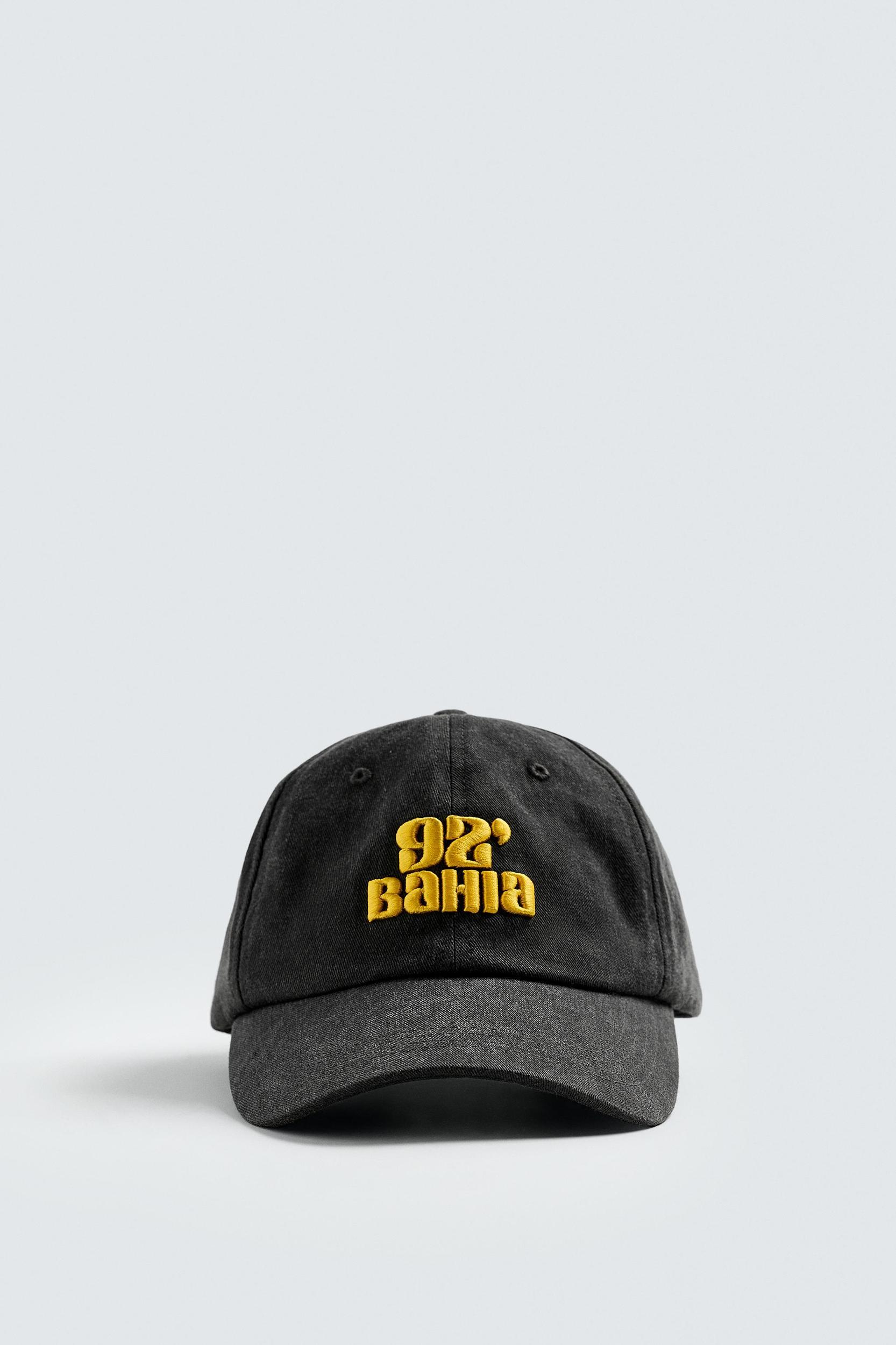CONTRAST EMBROIDERY CAP Product Image