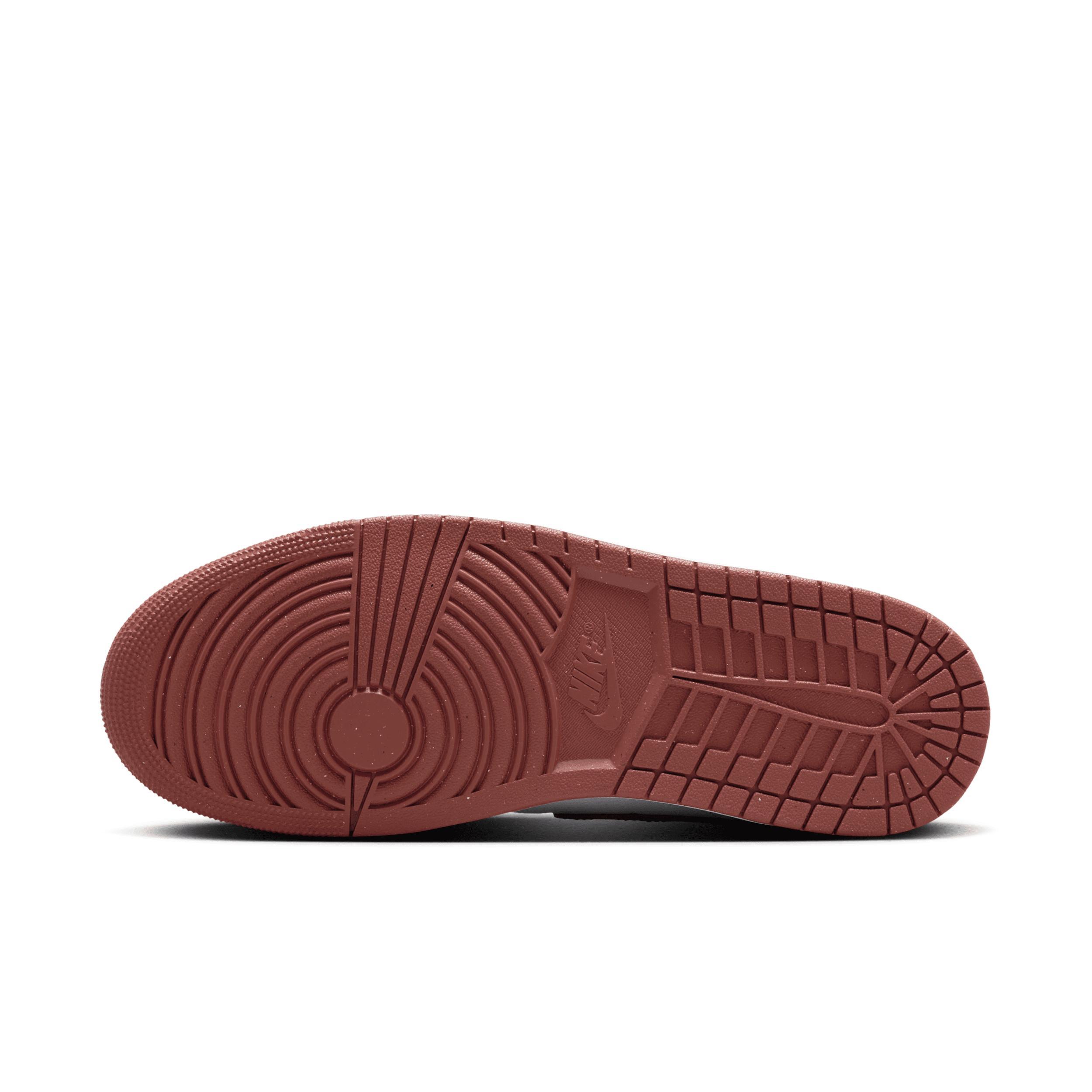 Men's Air Jordan 1 Mid SE Shoes Product Image