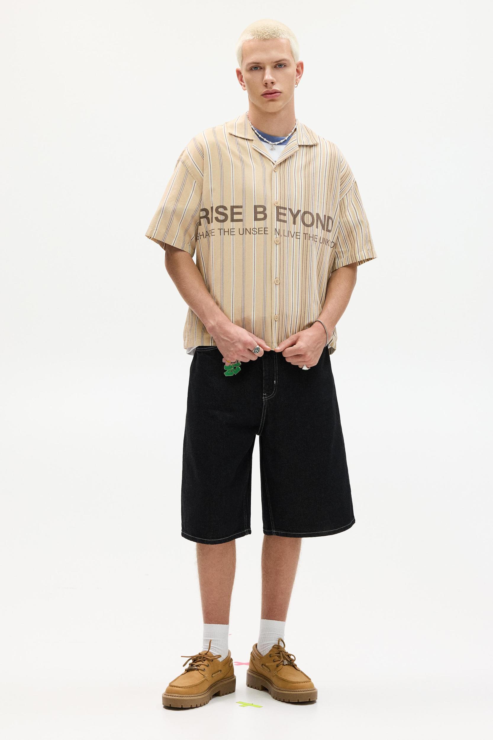 Short sleeve shirt with asymmetrical stripes Product Image