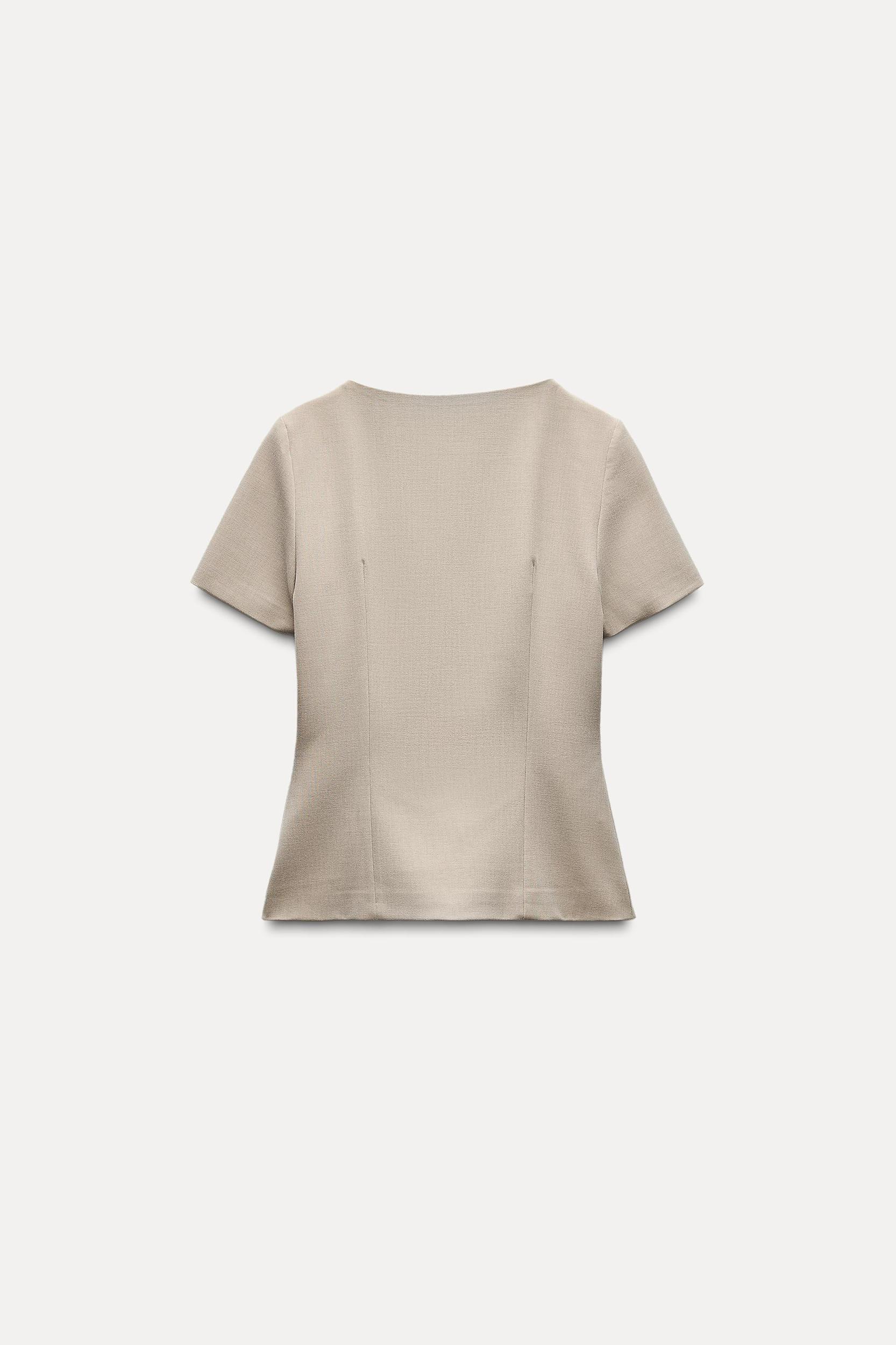 SQUARE NECK TOP Product Image