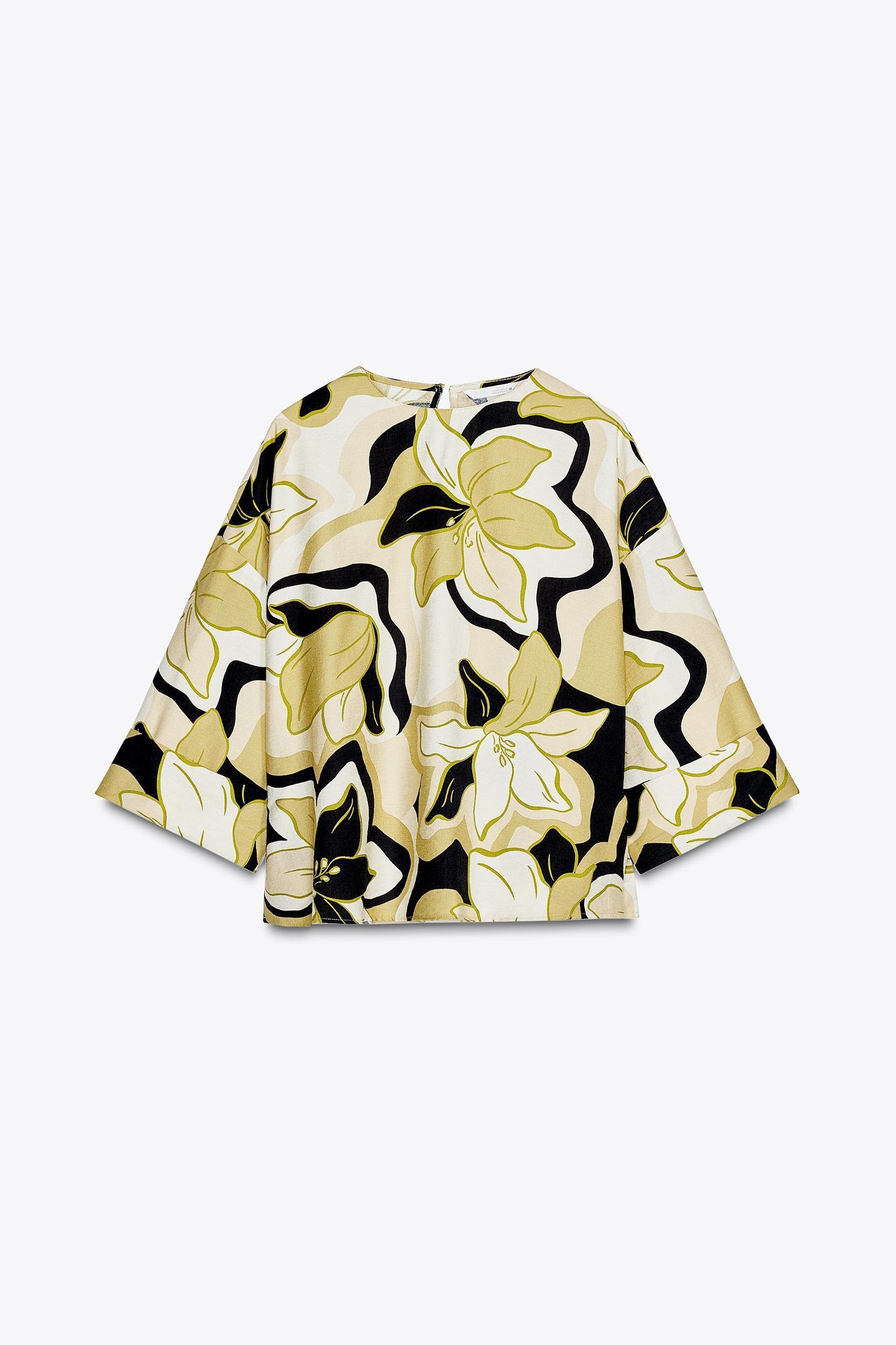 PRINTED WIDE SLEEVE BLOUSE Product Image
