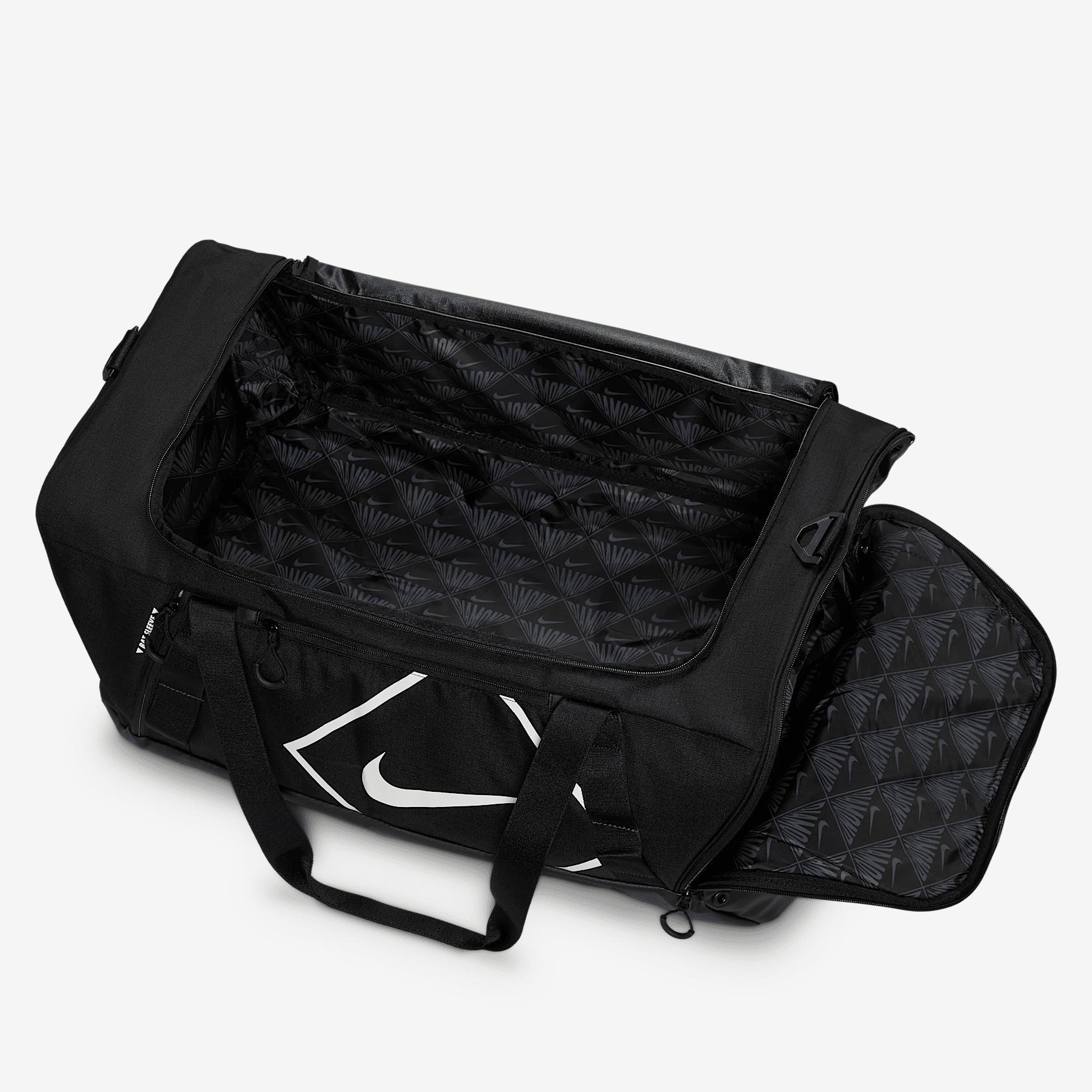 Nike Men's Diamond Duffel Bag (72L) Product Image