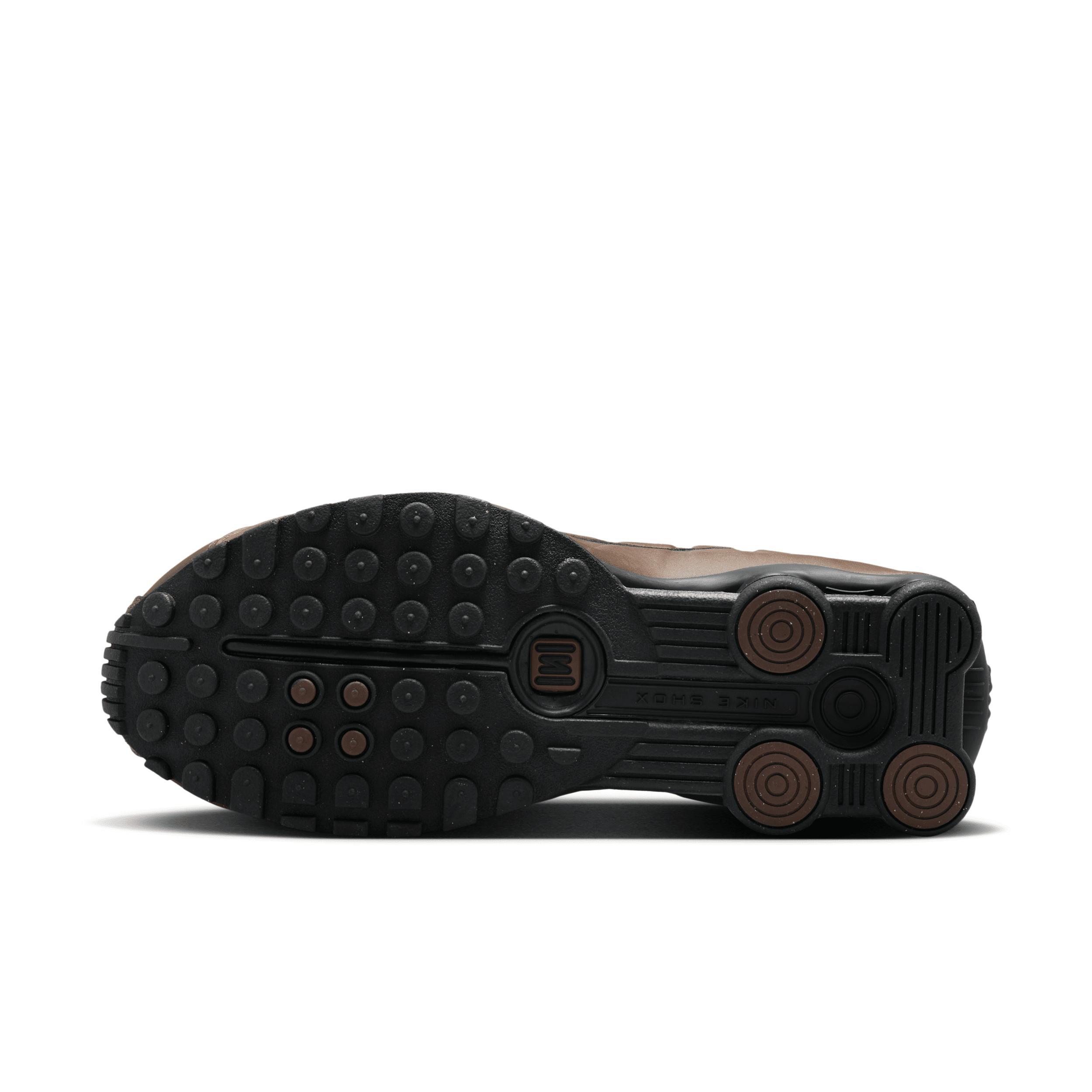 Nike Women's Shox R4 Shoes Product Image