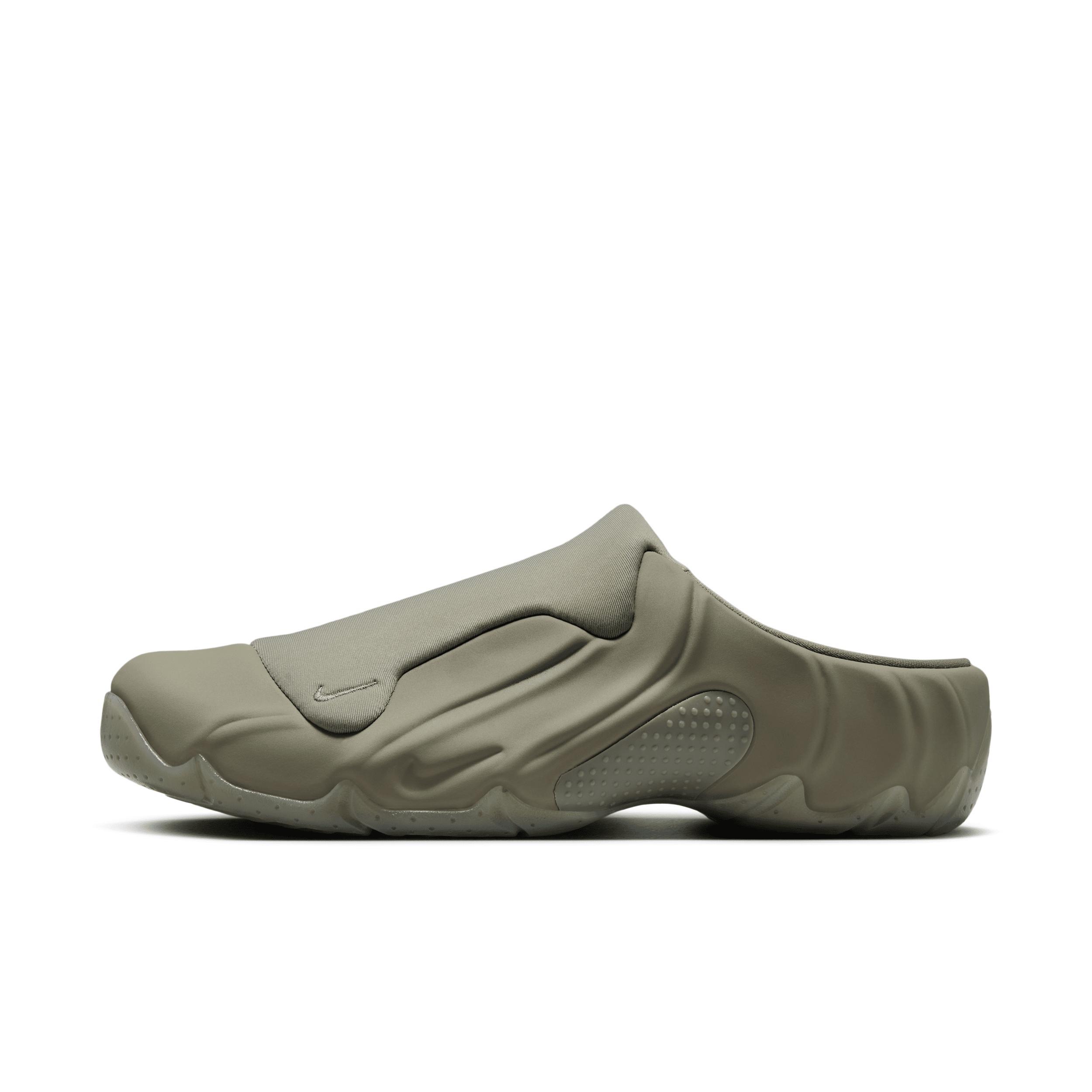 Nike Men's Clogposite Shoes Product Image