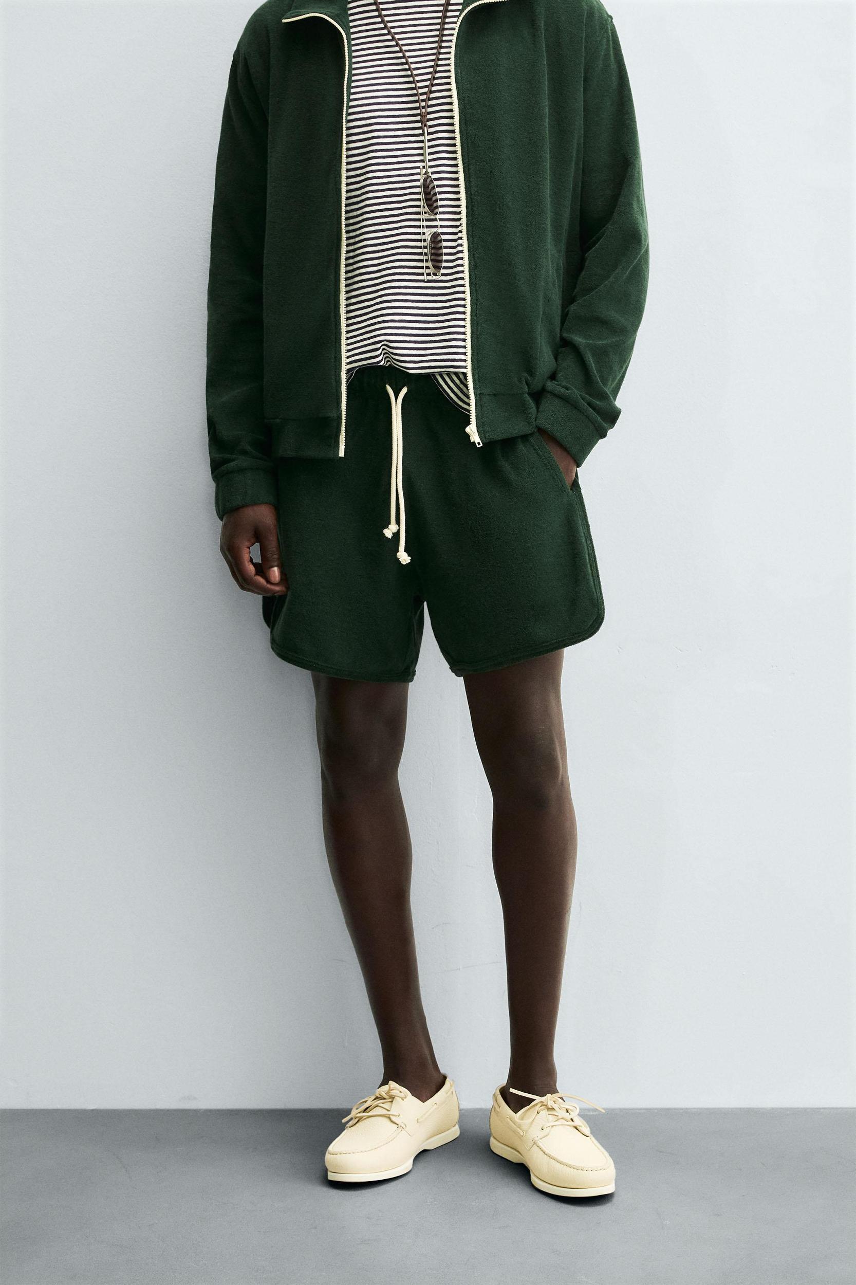 TOWEL SHORTS Product Image