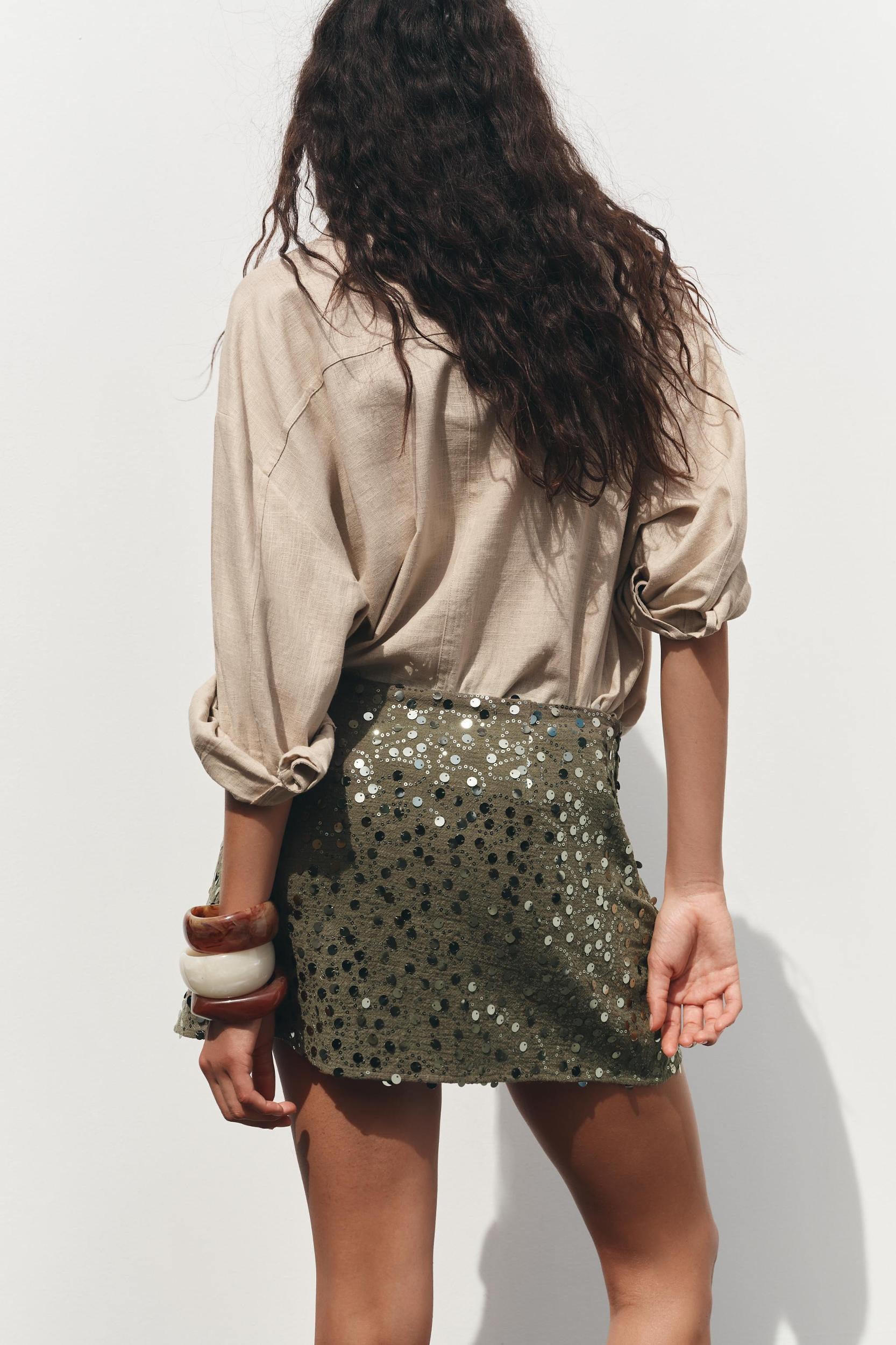 KNOTTED SEQUIN SKORT Product Image