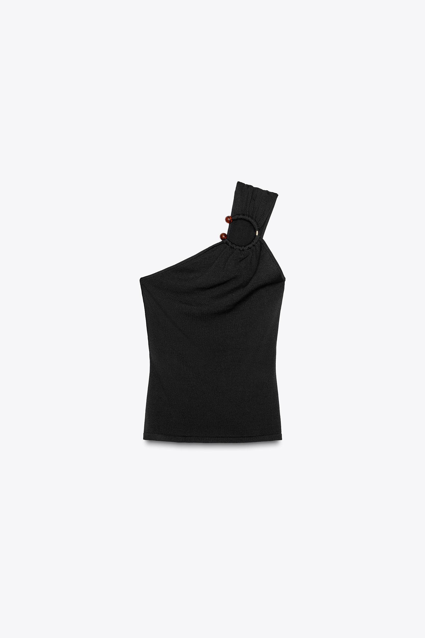 ASYMMETRIC APPLIQUÉ KNIT TOP Product Image