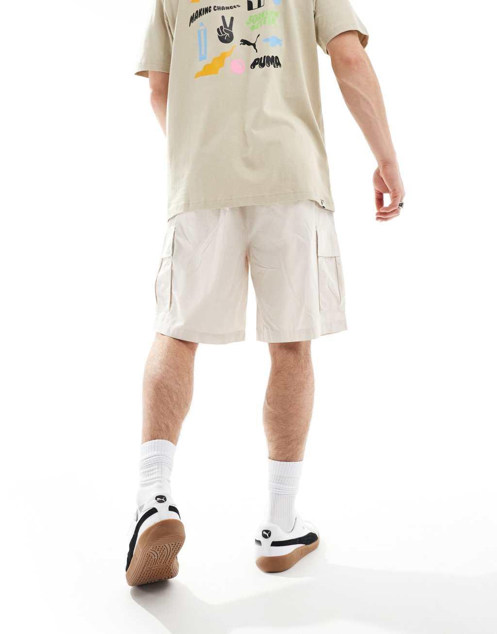 Jack & Jones loose cargo shorts in off-white Product Image