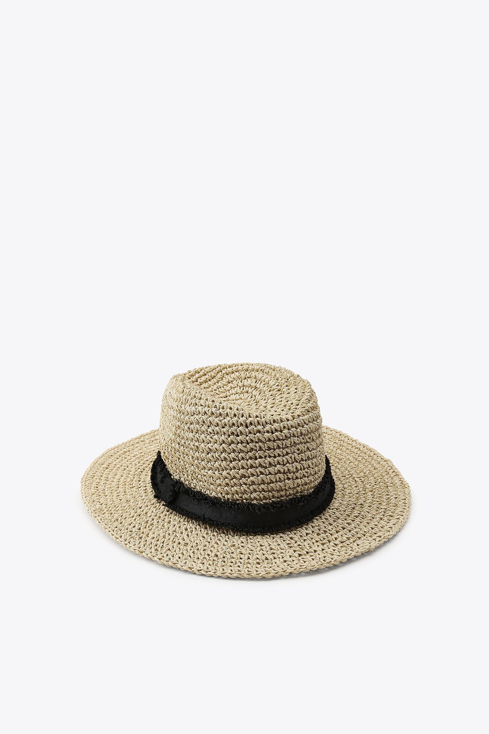 CONTRAST BAND HAT Product Image
