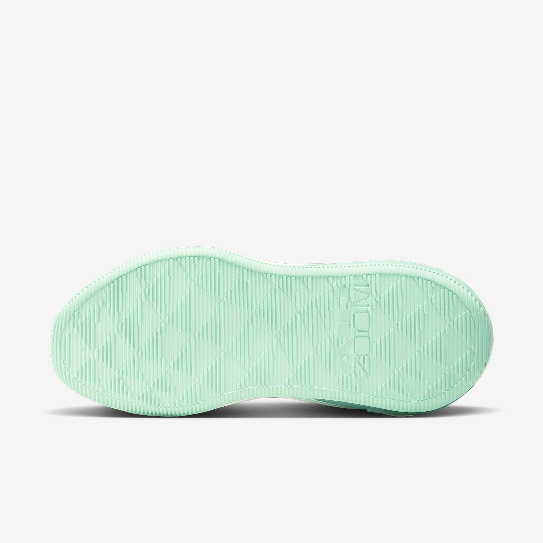 Nike Women's Bella 7 Workout Shoes Product Image