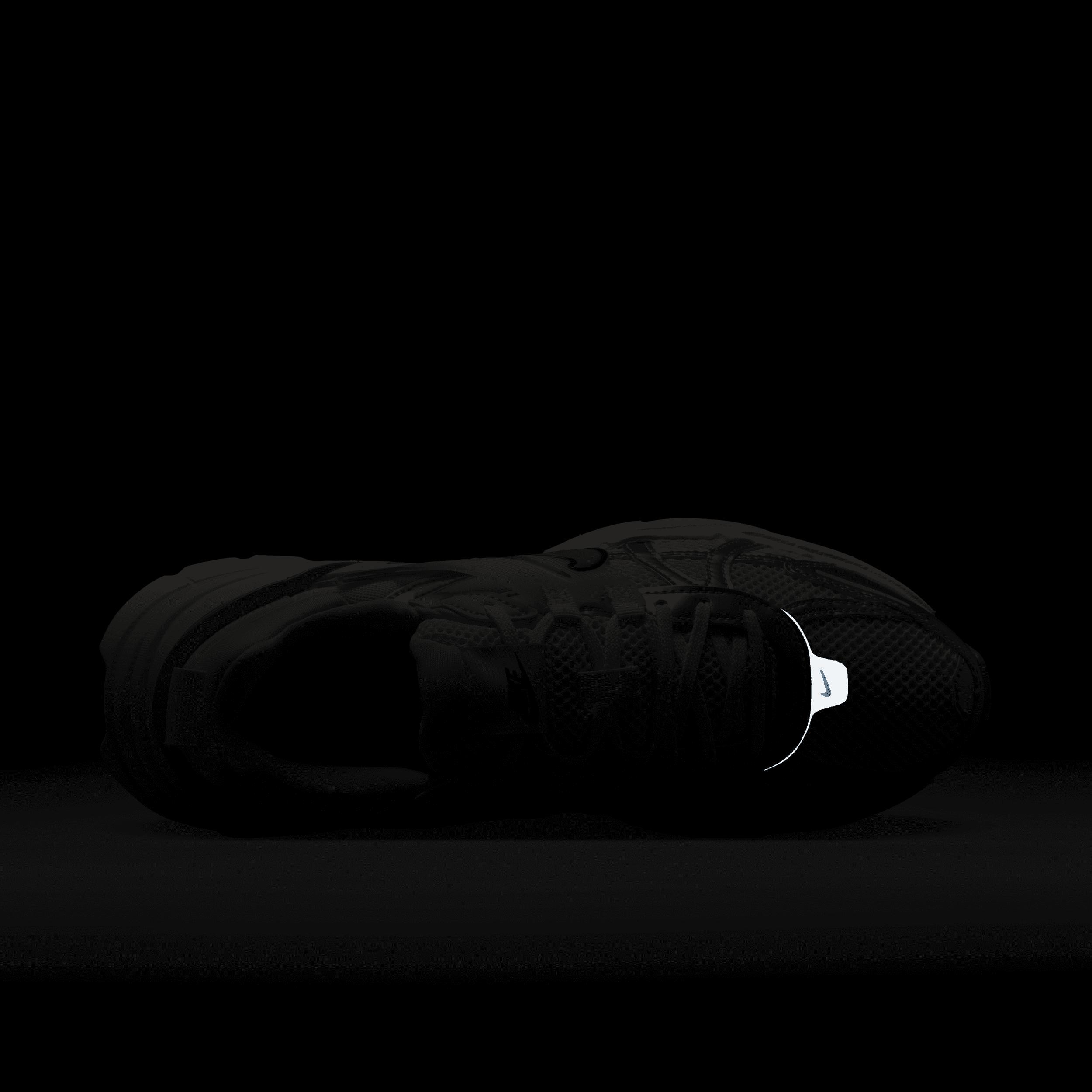 Nike Women's V2K Run Shoes Product Image