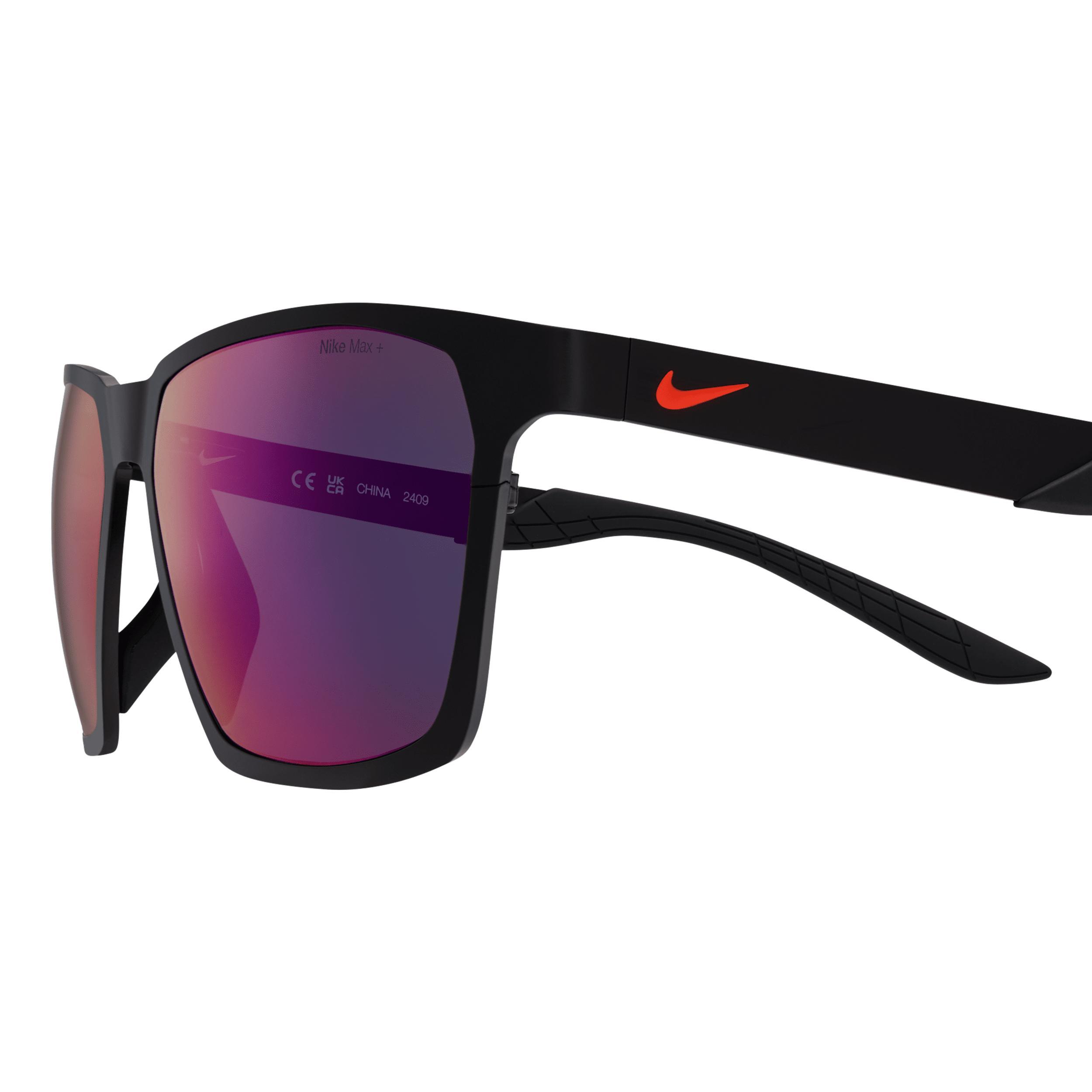 Nike Men's Maverick Valor Sunglasses Product Image