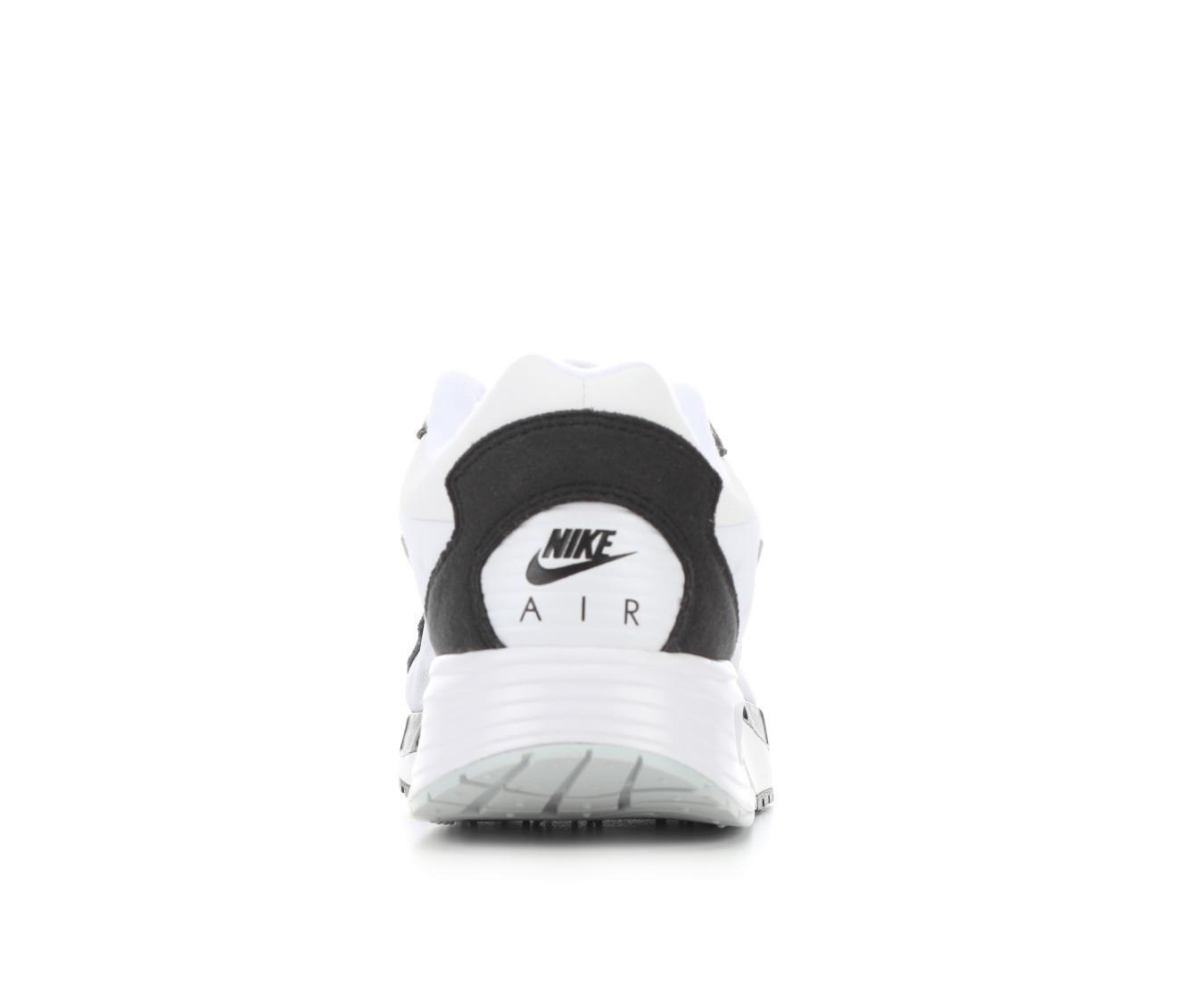 Women's Nike Air Max Solo Sneakers Product Image