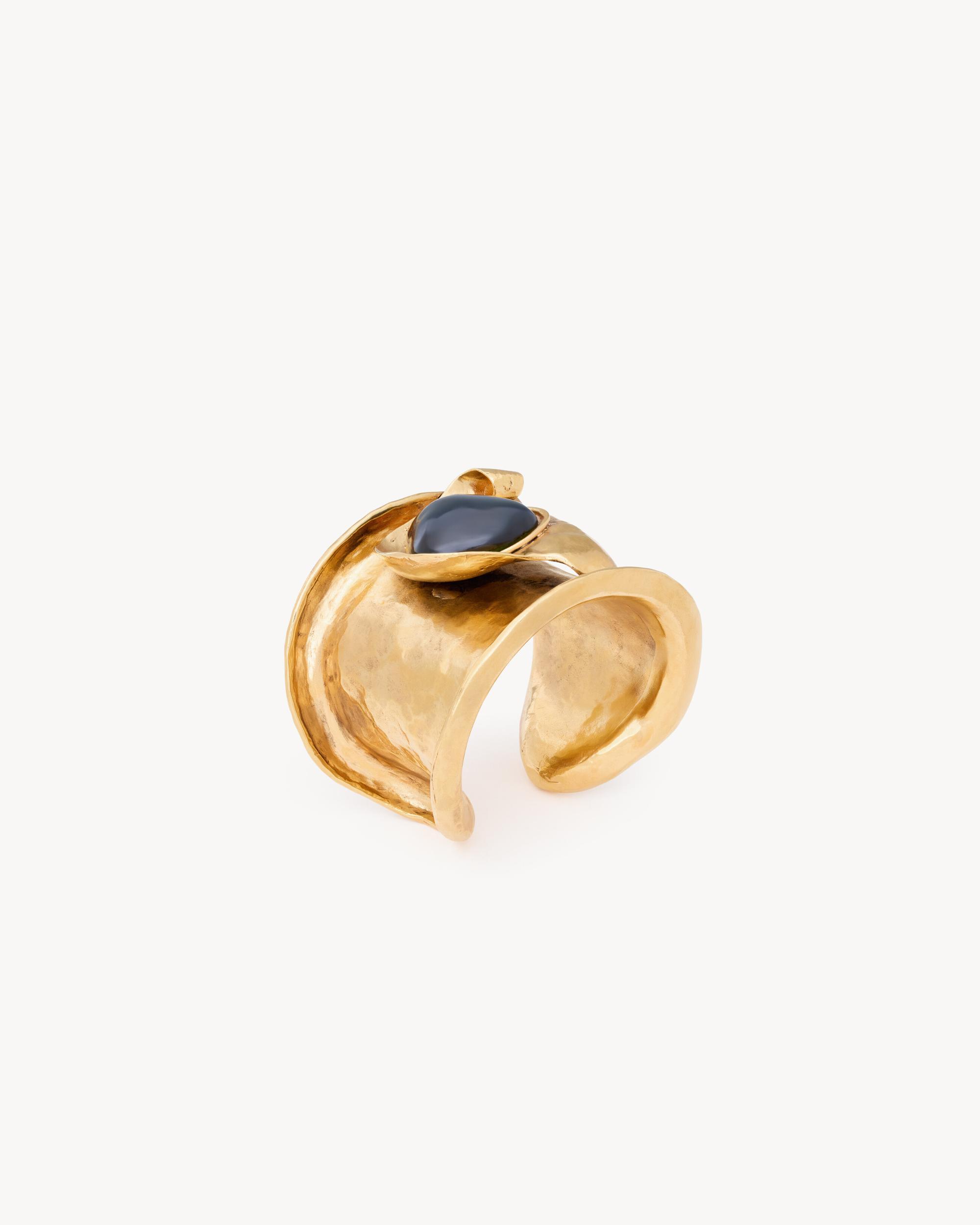 petal cuff in resin and metal Product Image