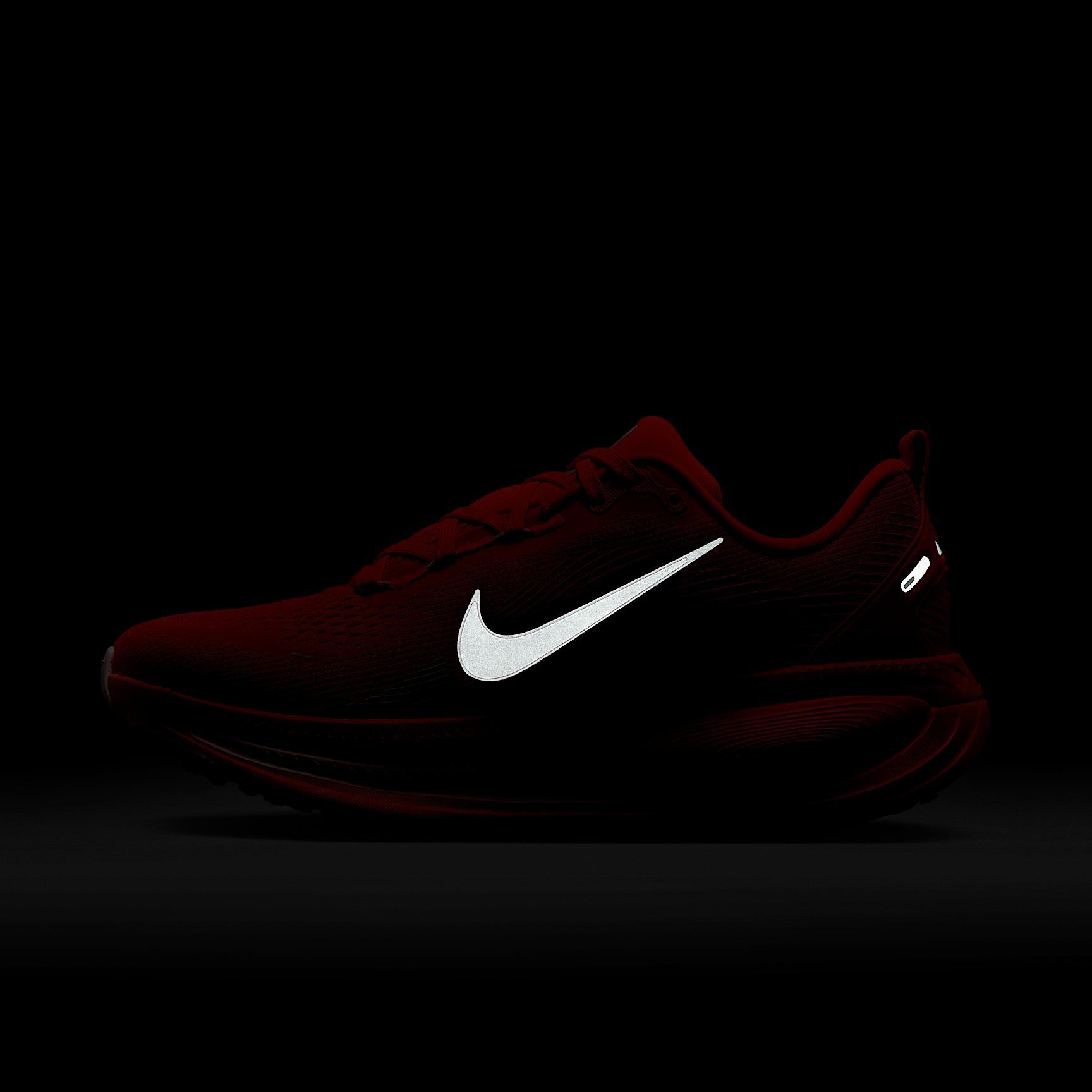 Nike Women's Vomero 18 Road Running Shoes Product Image