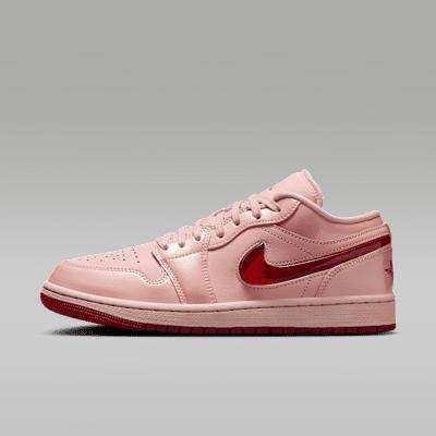 Jordan Womens Air 1 Low SE Casual Shoes Product Image