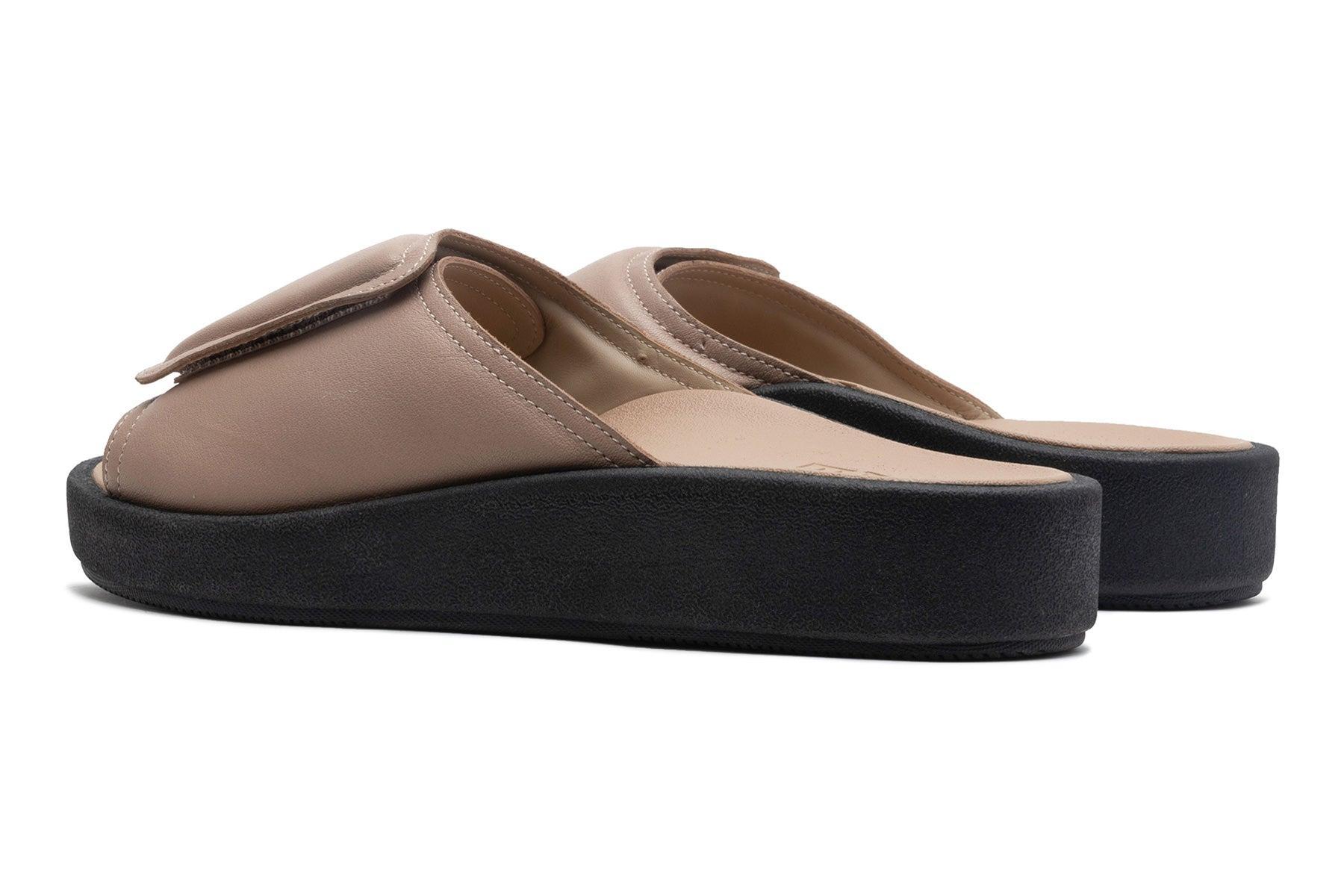 Paseo Slide Female Product Image