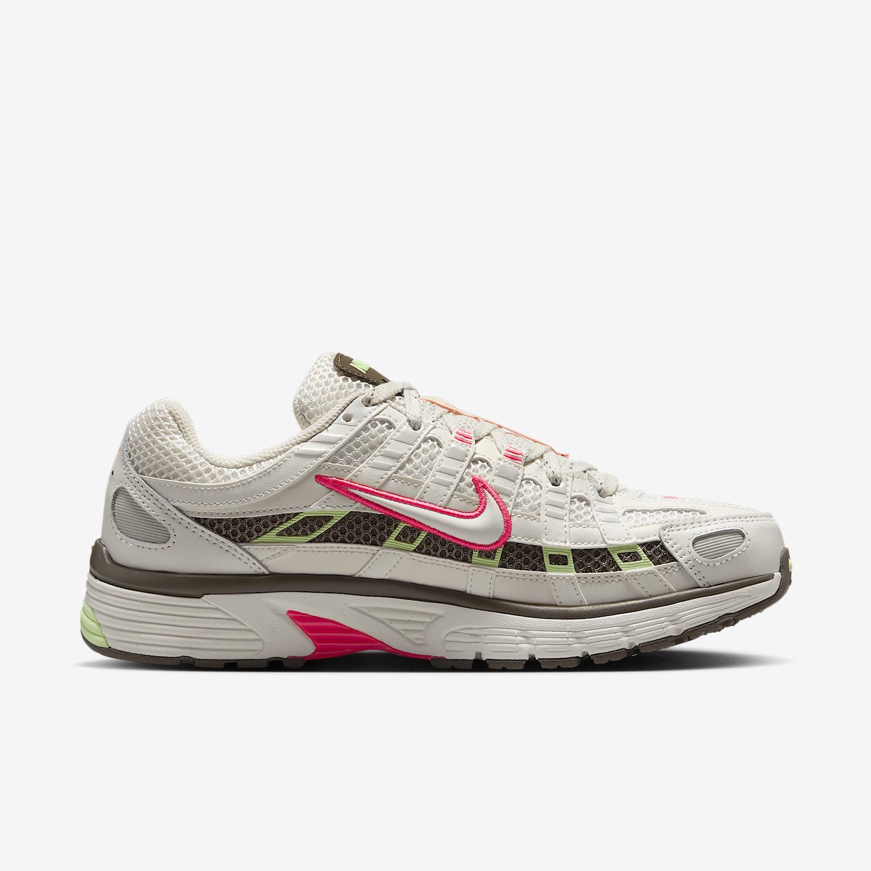 Nike Women's P-000 Shoes Product Image