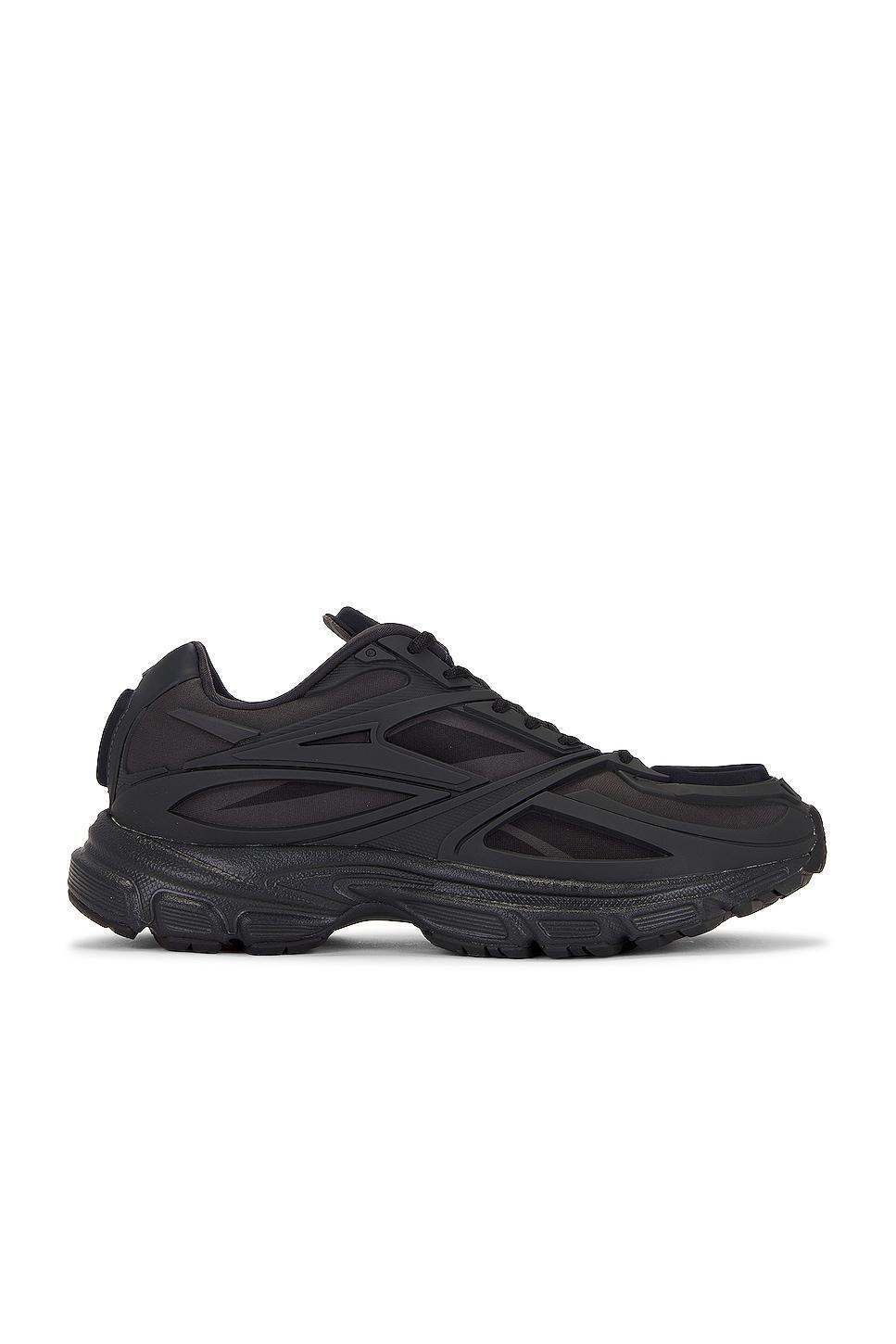 The North Face Mens Oxeye in Black Product Image