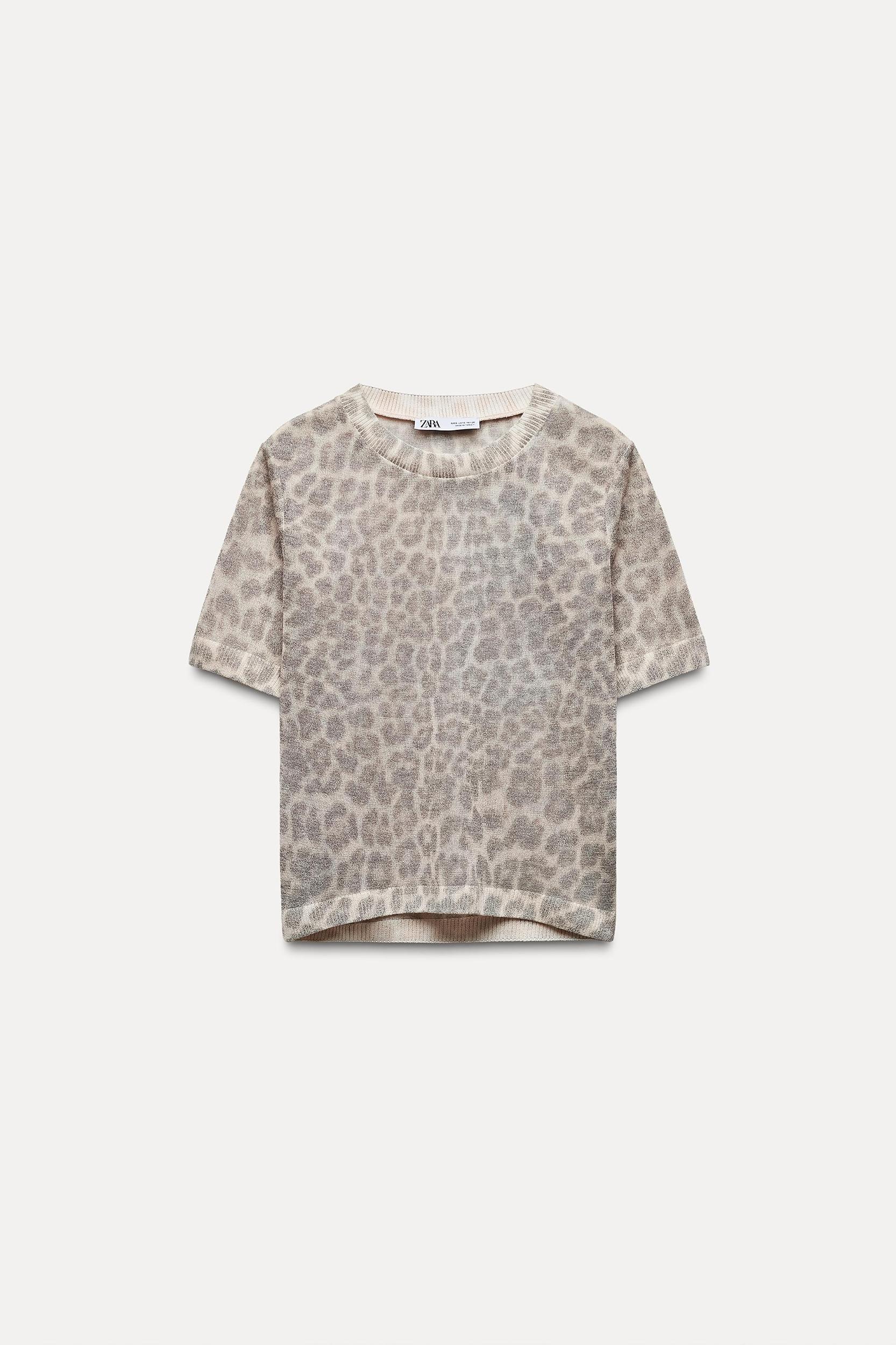 ANIMAL PRINT FINE KNIT TOP Product Image