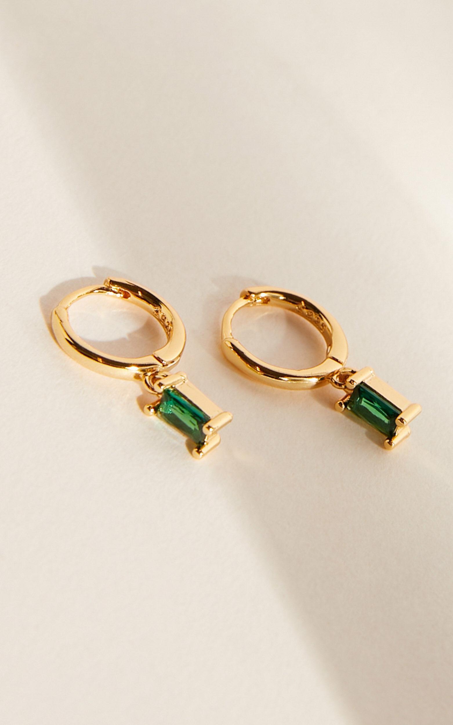Noni Drop Earrings in Gold/Green Product Image