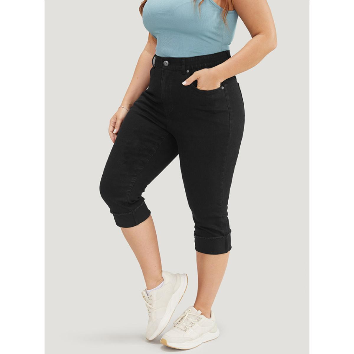 Plus Size Very Stretchy High Rise Black Wash Rivet Detail Knee Denim Shorts Women Black Casual Plain High stretch Pocket Jeans BloomChic 16/1X Product Image