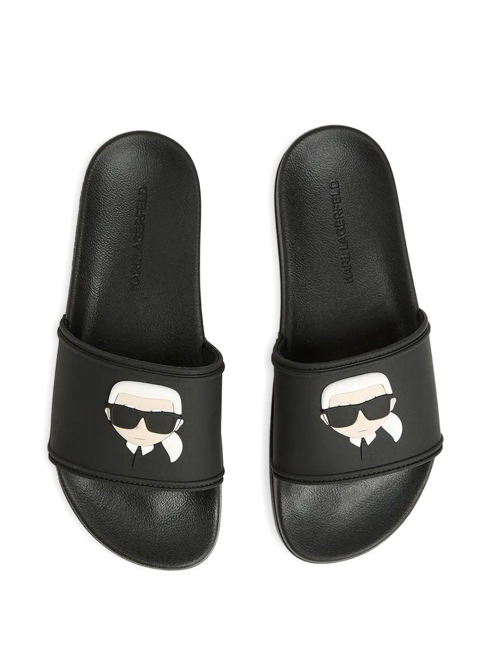 logo-embossed slides  Product Image