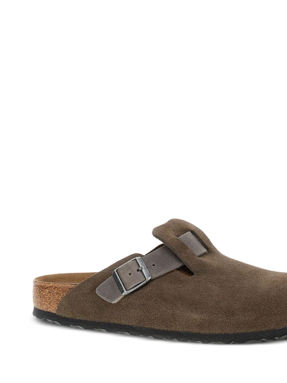suede sandals Product Image