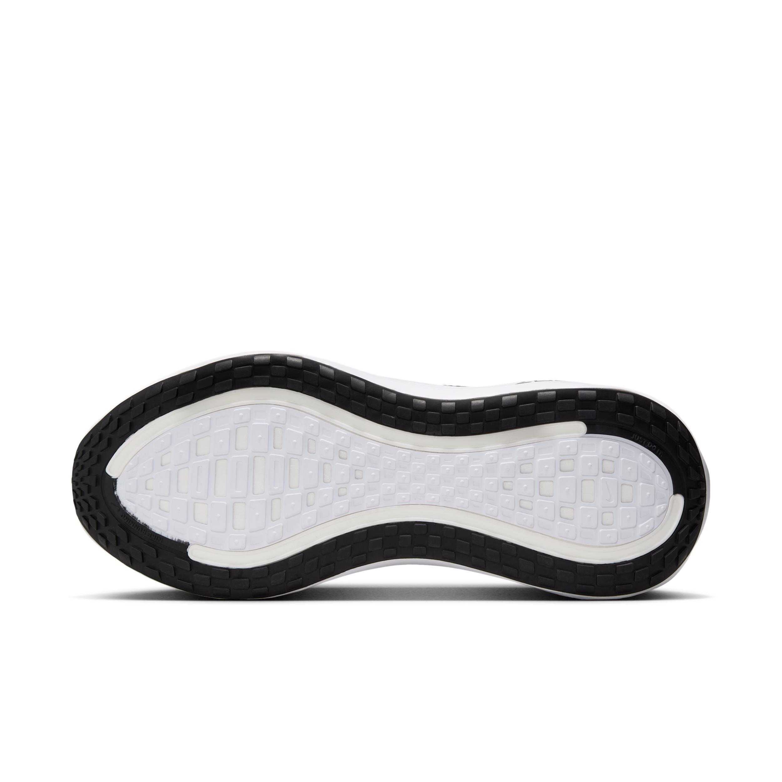 Nike Men's Vomero Plus Road Running Shoes Product Image