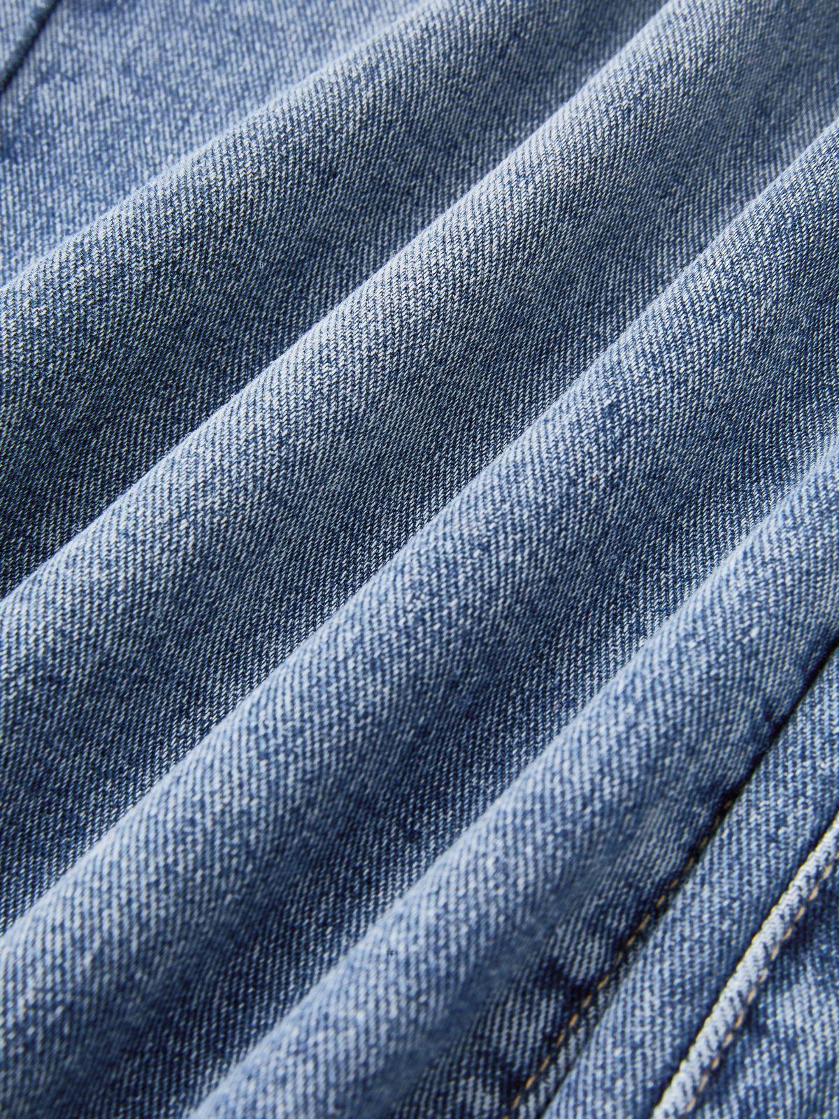 Pocket Design Blue Wash Boyfriend Jeans Product Image
