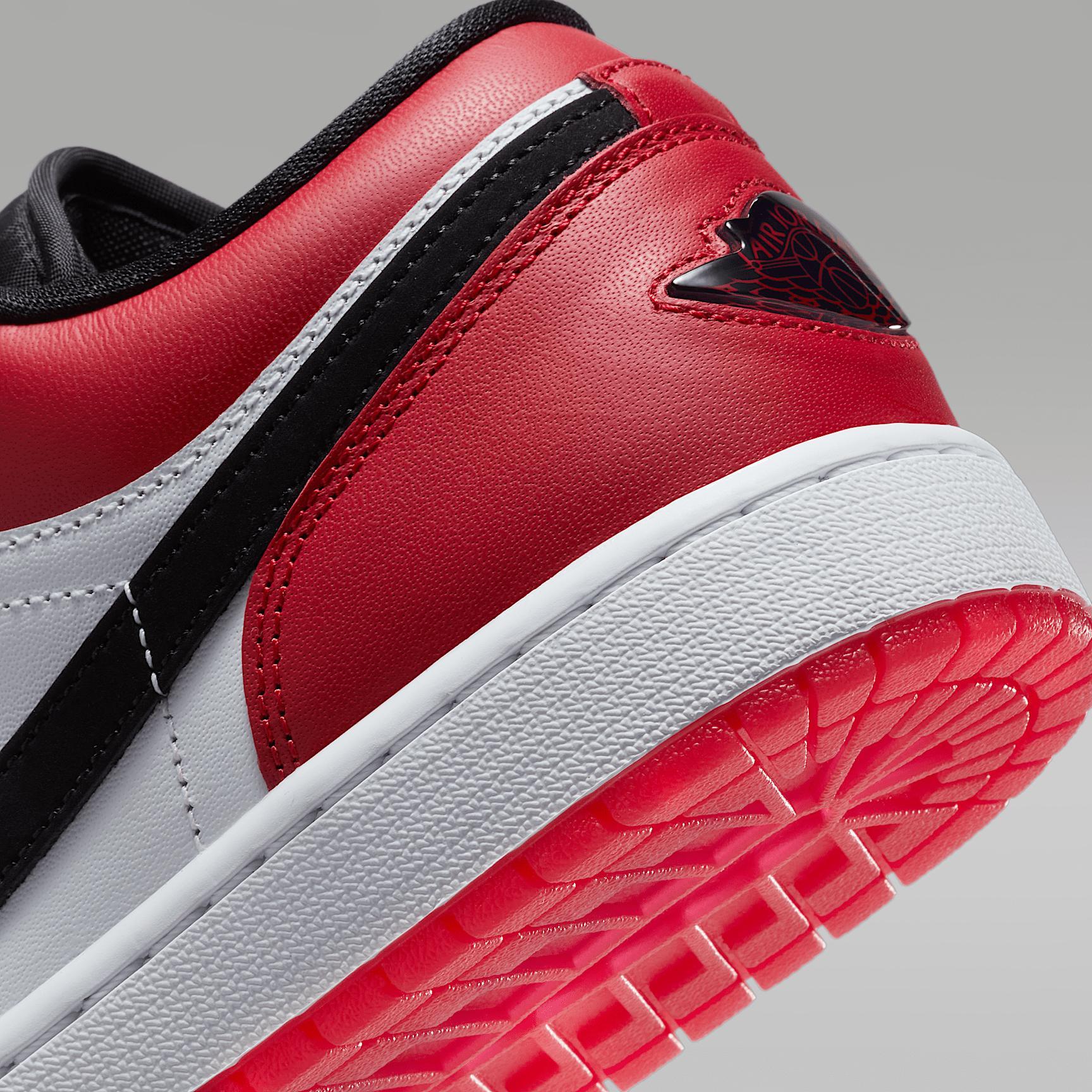 Air Jordan 1 Low SE Men's Shoes Product Image