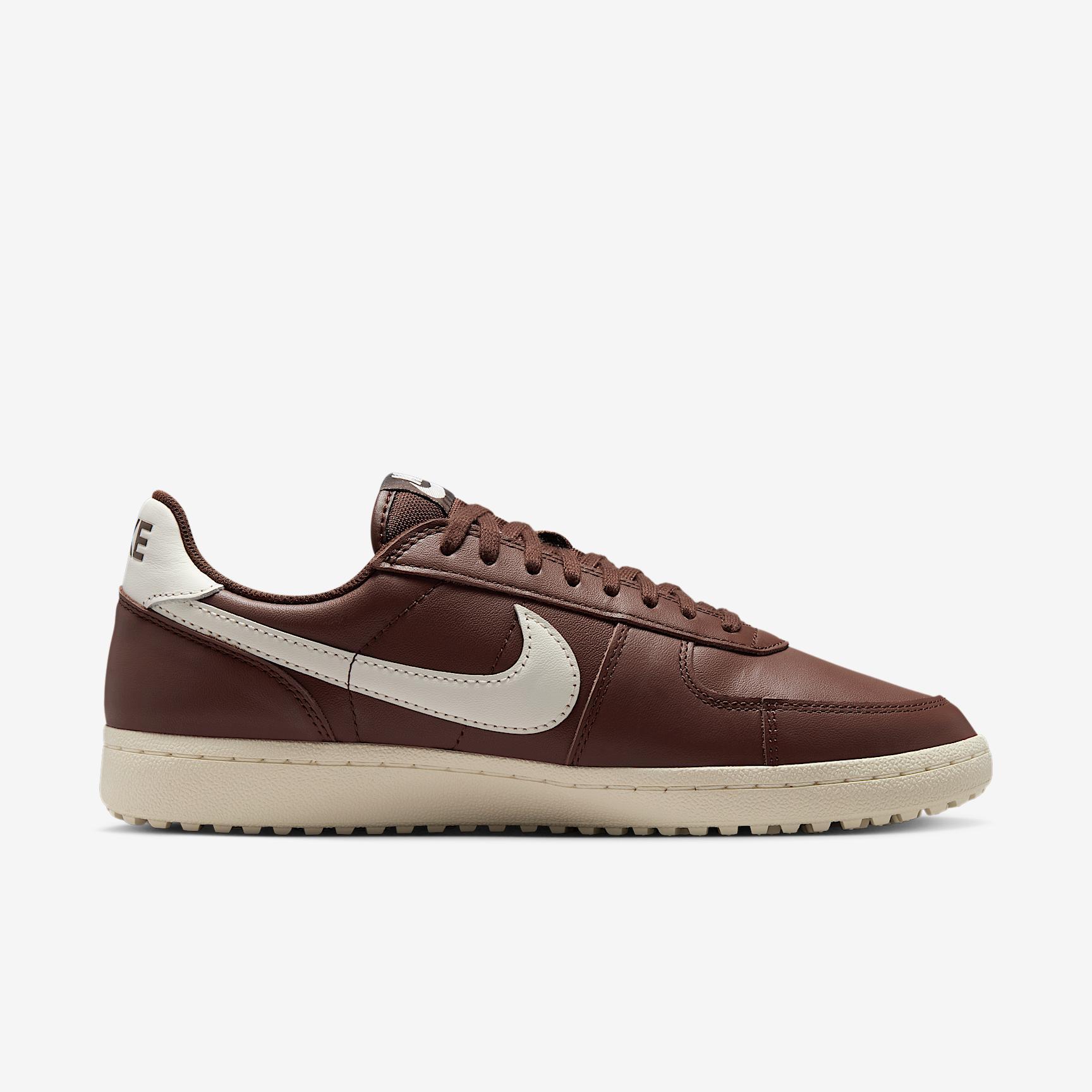 Nike Men's Field General Leather Shoes Product Image