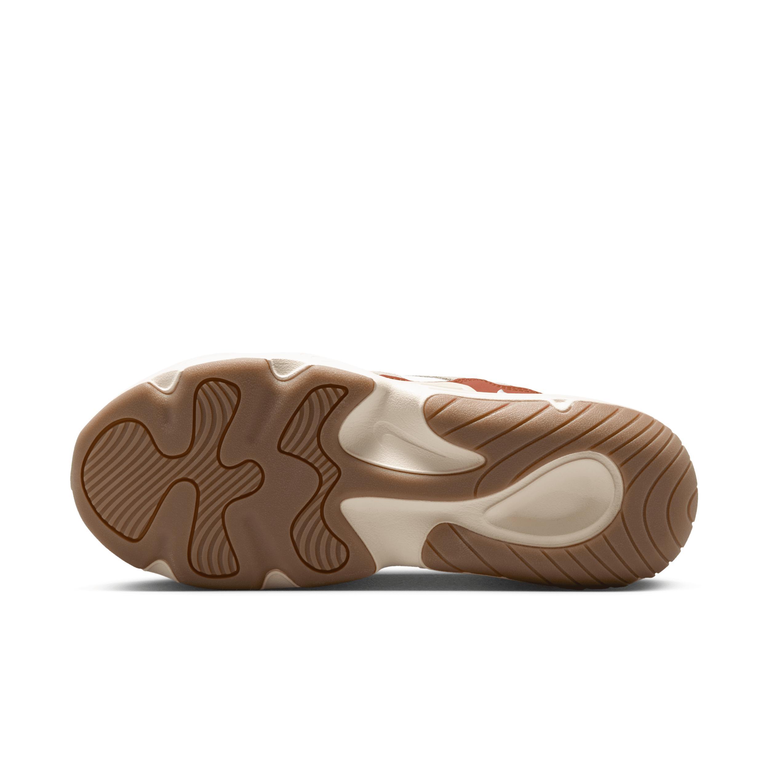 Tech Hera Sneaker Product Image
